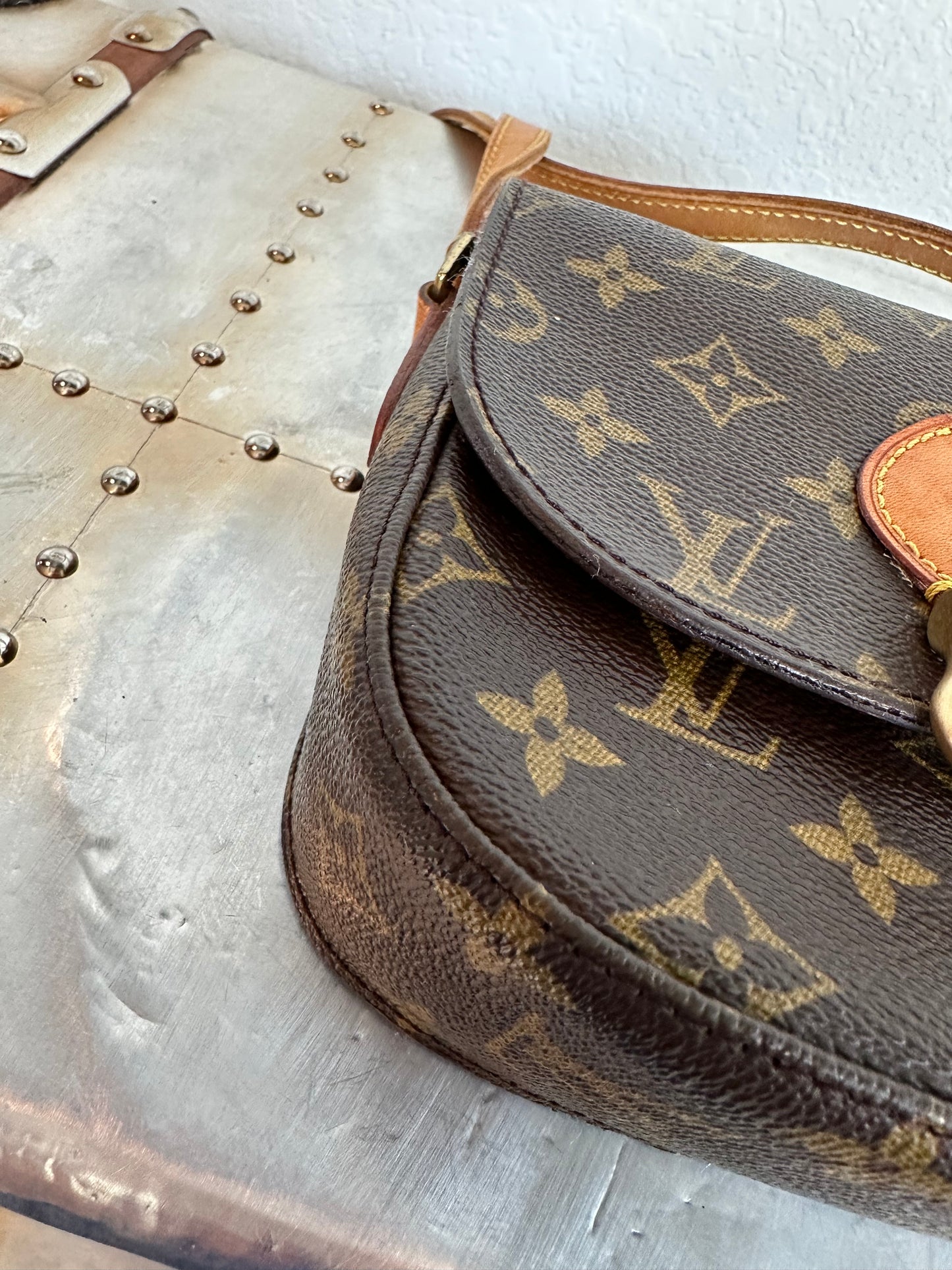 Pre-owned Authentic Louis Vuitton Saint Cloud PM Monogram Shoulder / Crossbody Bag