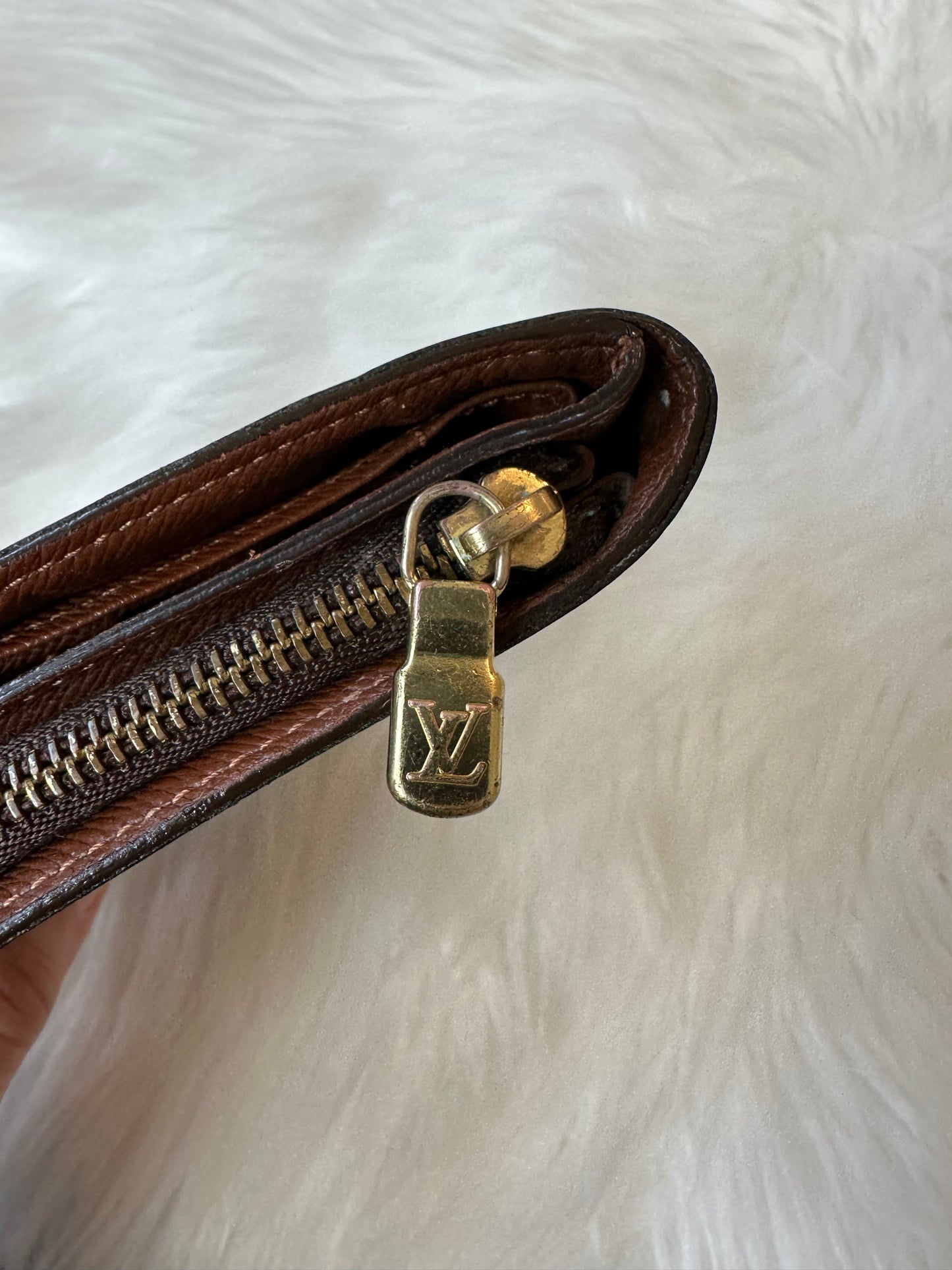 Pre-owned Authentic Louis Vuitton Monogram Compact Zip Wallet