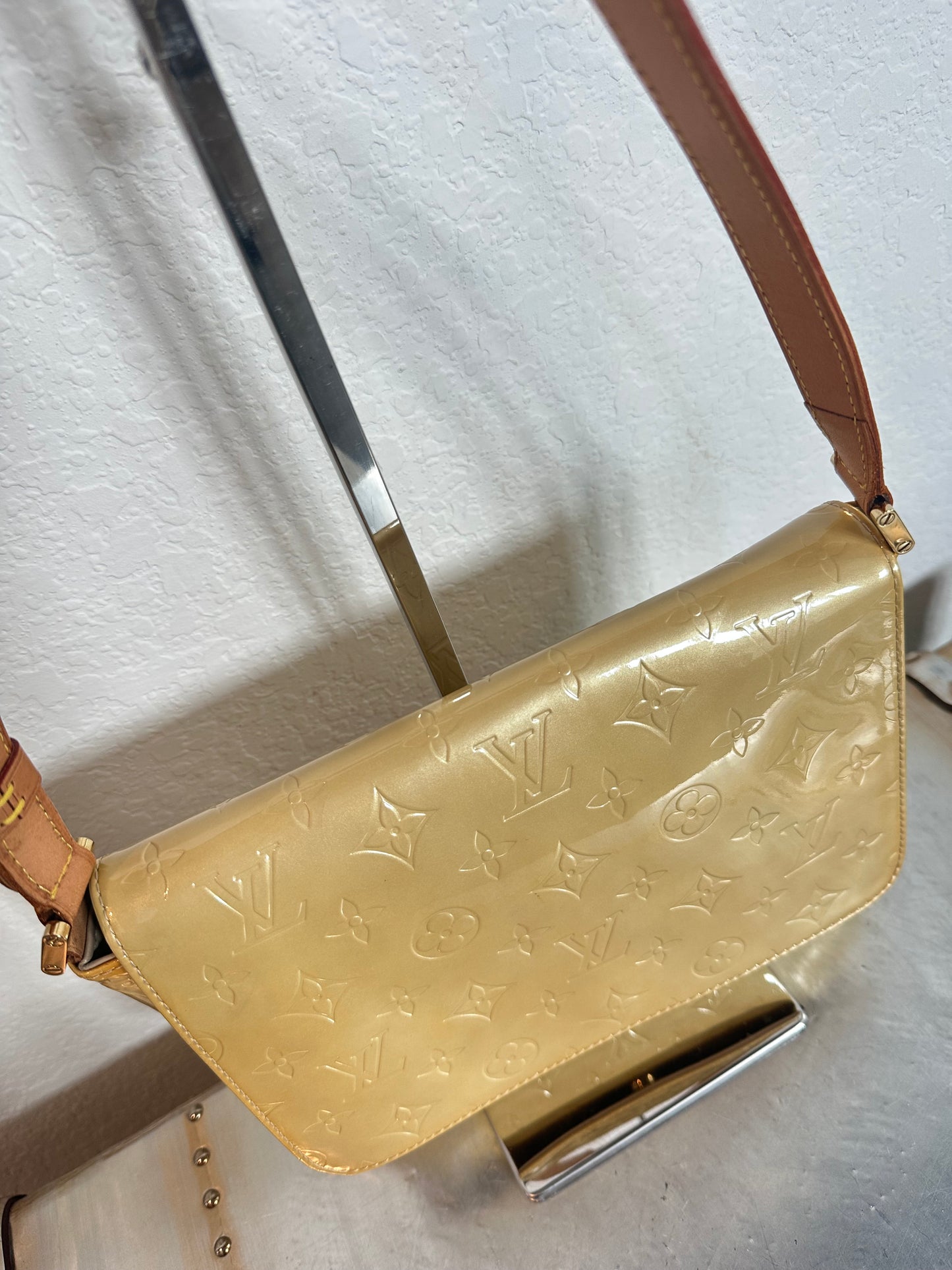 Pre-owned Authentic Louis Vuitton Vernis Thompson Street Shoulder Bag