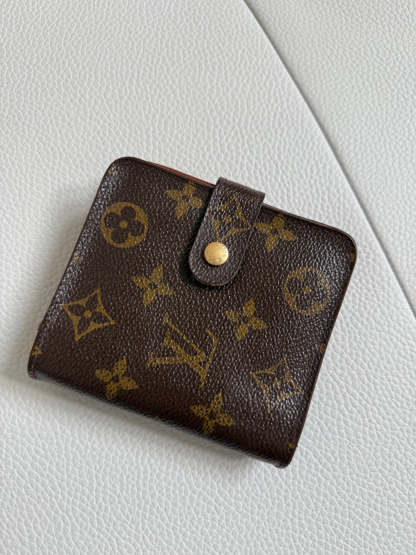 Pre-owned Authentic Louis Vuitton Monogram Compact Zip Wallet