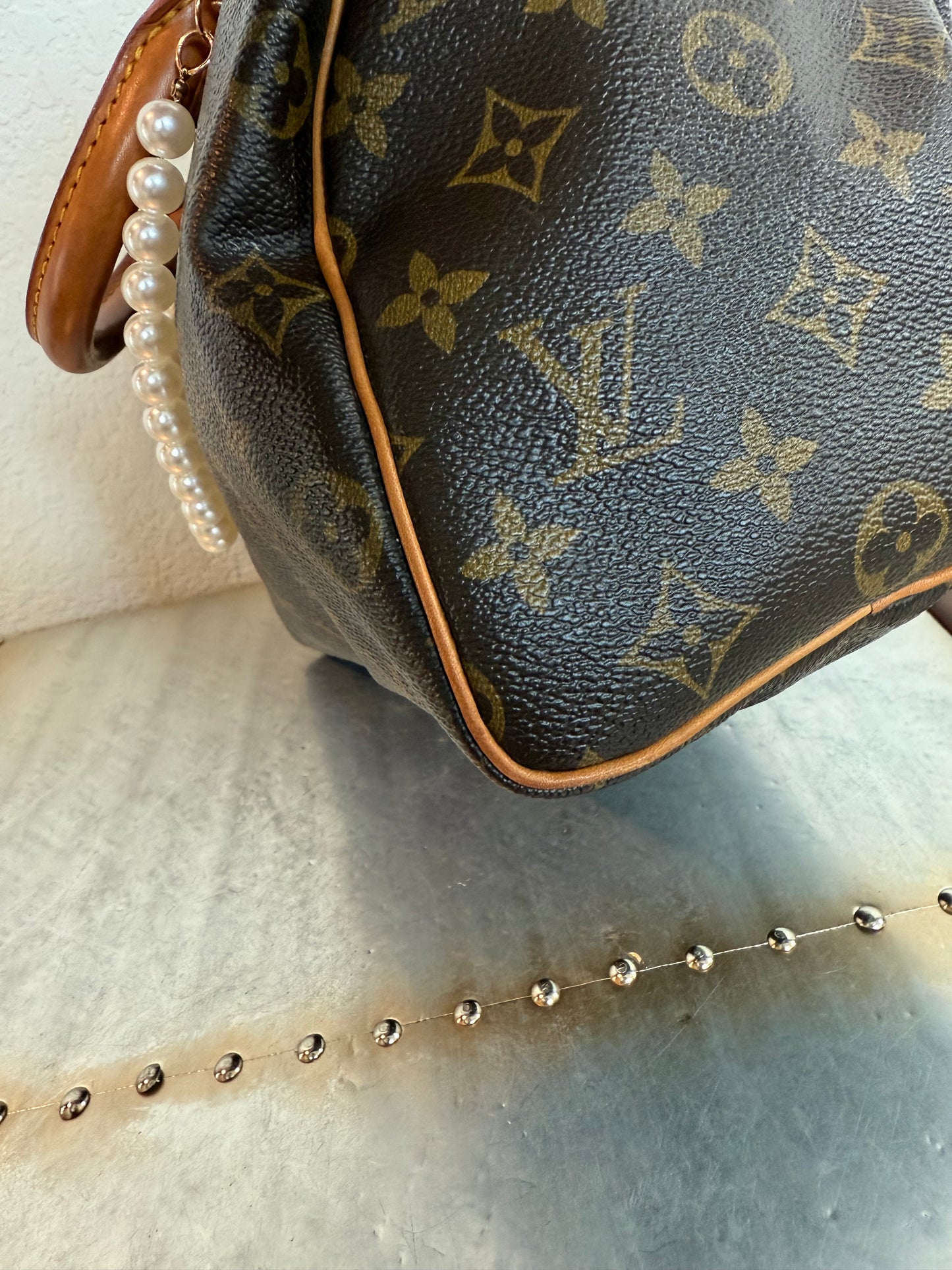Pre-owned Authentic Louis Vuitton Speedy 25 Monogram Handbag