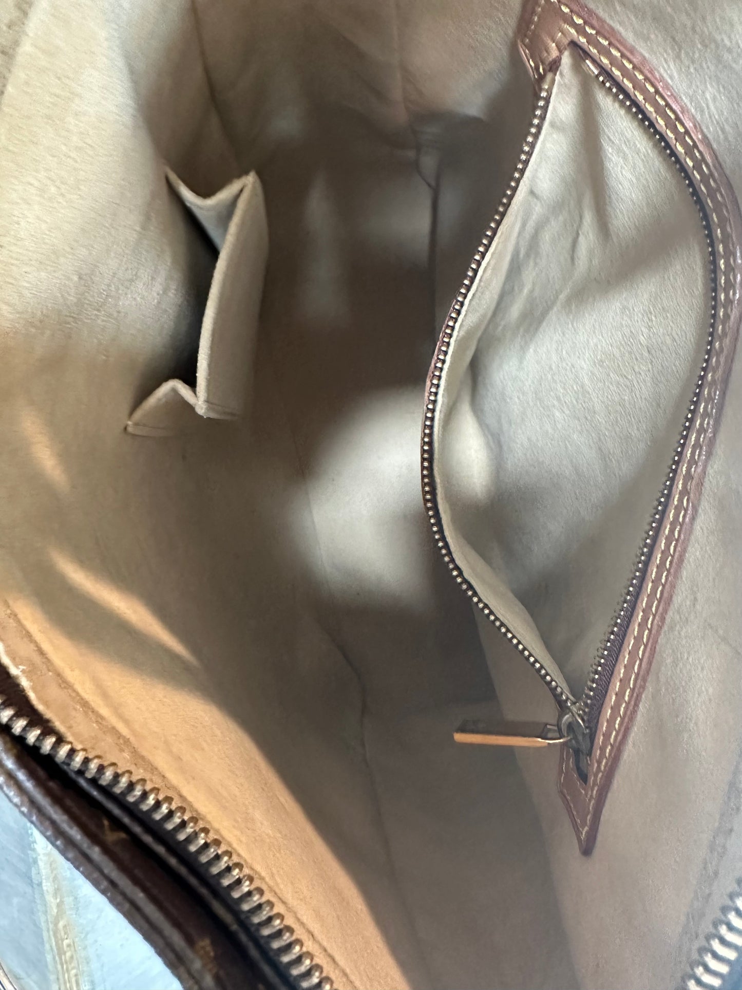 Pre-owned Authentic Louis Vuitton Looping GM Monogram Shoulder Bag