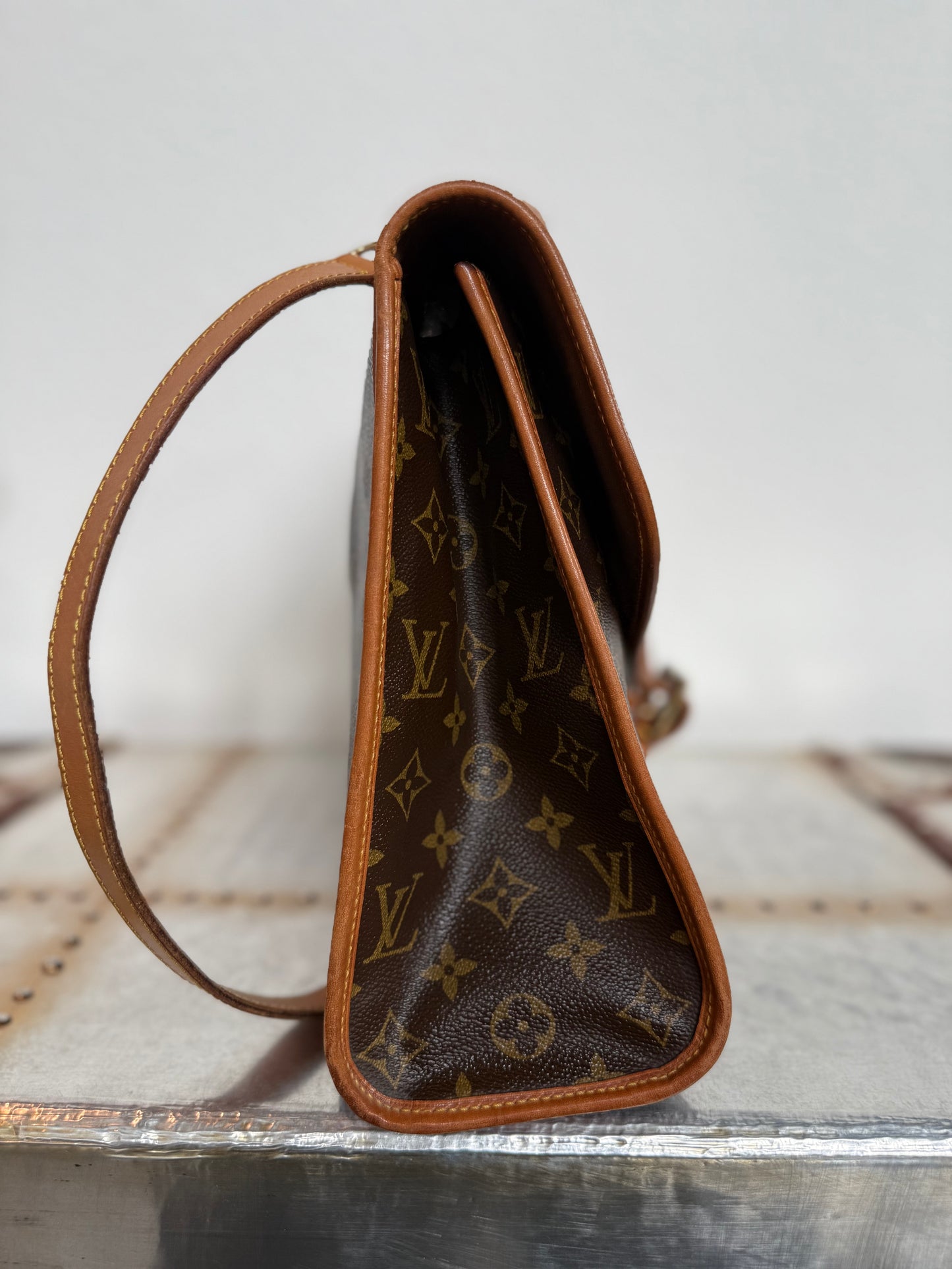 Pre-owned Authentic Louis Vuitton Beverly MM Monogram Shoulder Bag
