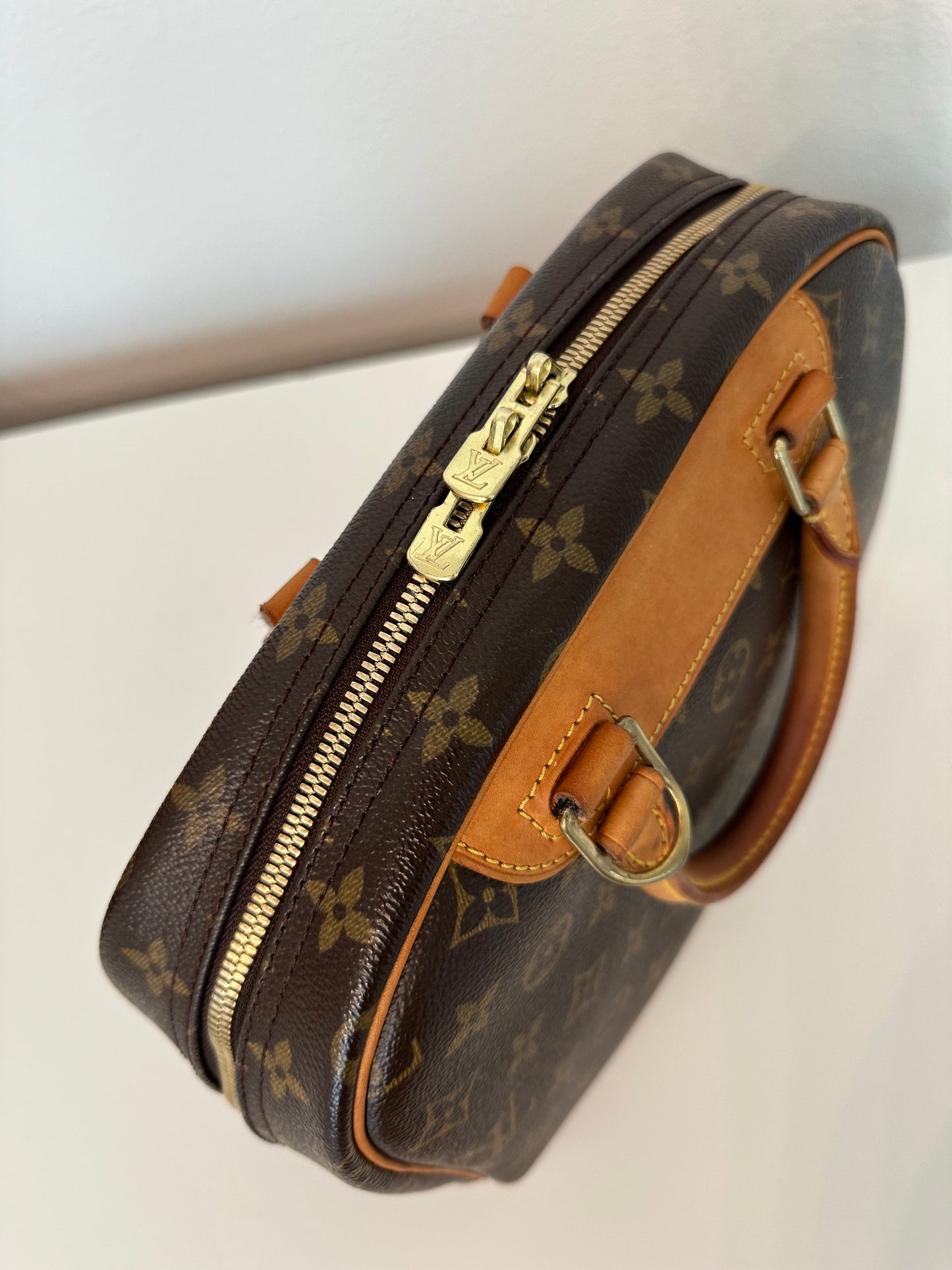 Pre-owned Louis Vuitton Trouville Monogram Handbag