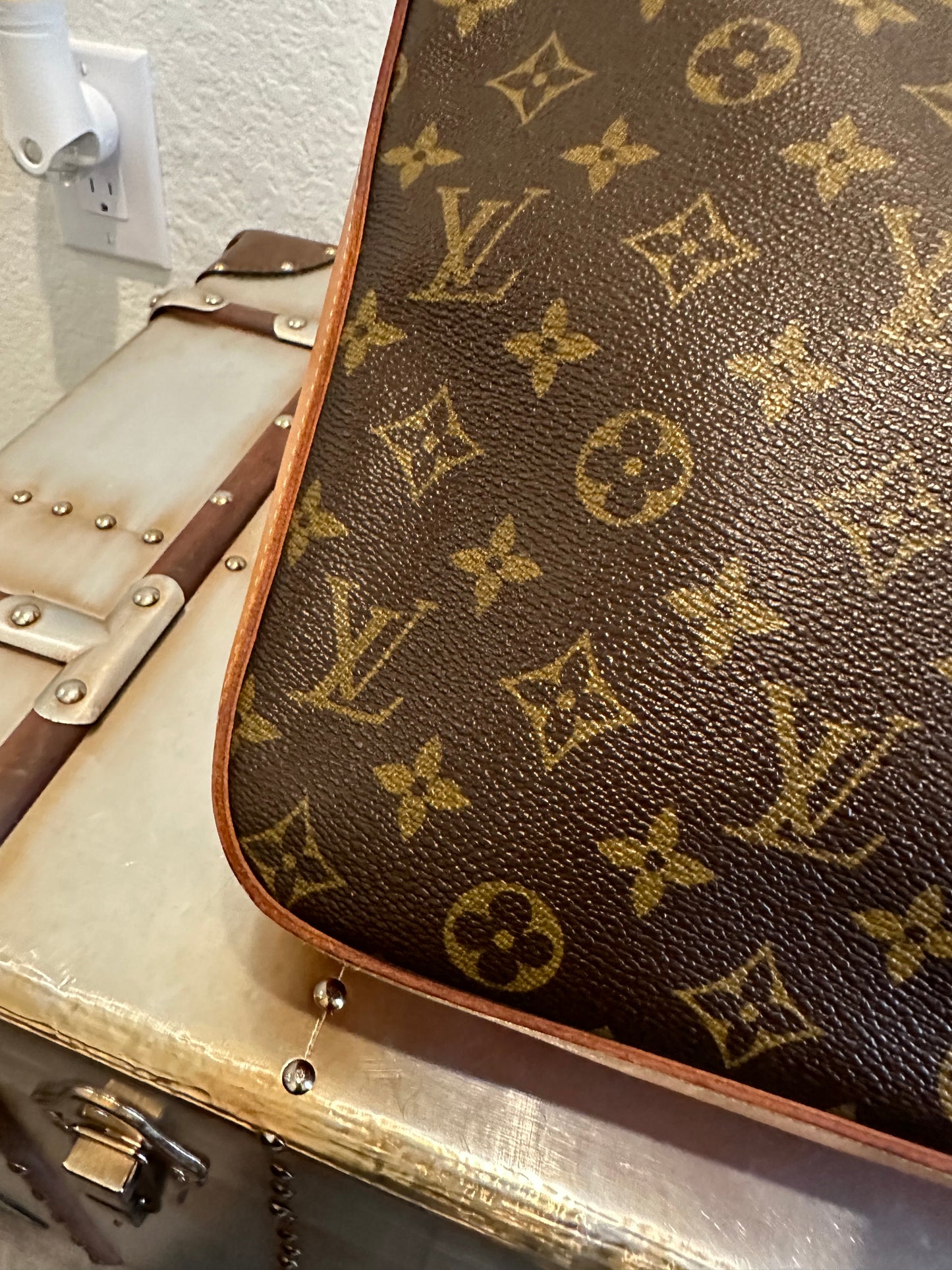 Pre-owned Authentic Louis Vuitton Boulogne 35 Monogram Shoulder Bag