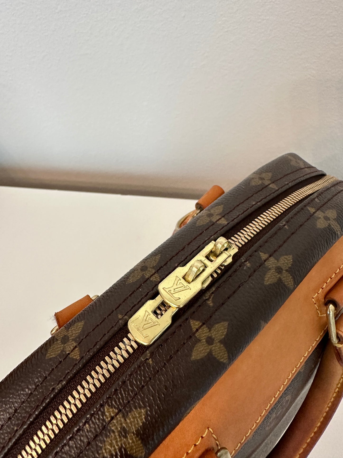 Pre-owned Louis Vuitton Trouville Monogram Handbag