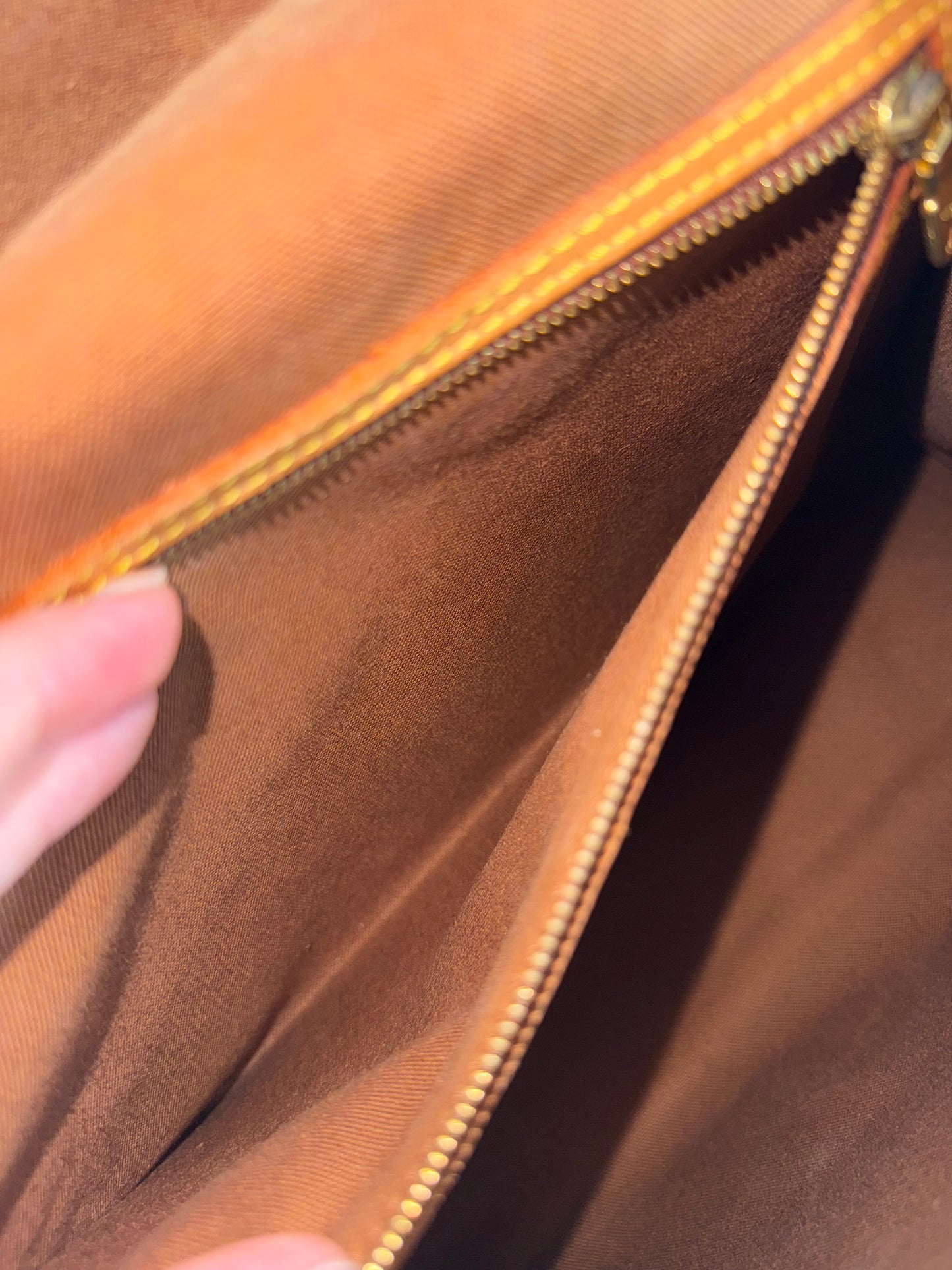 Pre-owned Authentic Louis Vuitton Beverly MM Monogram Shoulder Bag