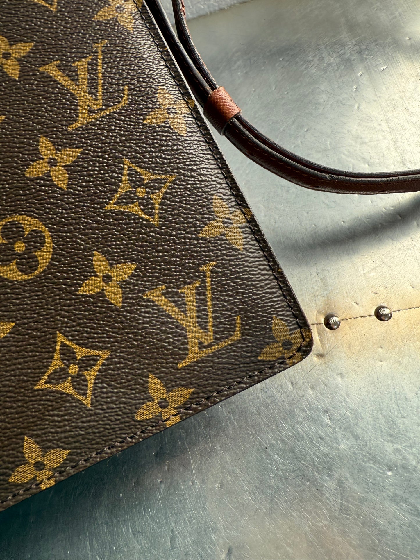 Pre-owned Authentic Louis Vuitton Courcelles Monogram Shoulder Bag