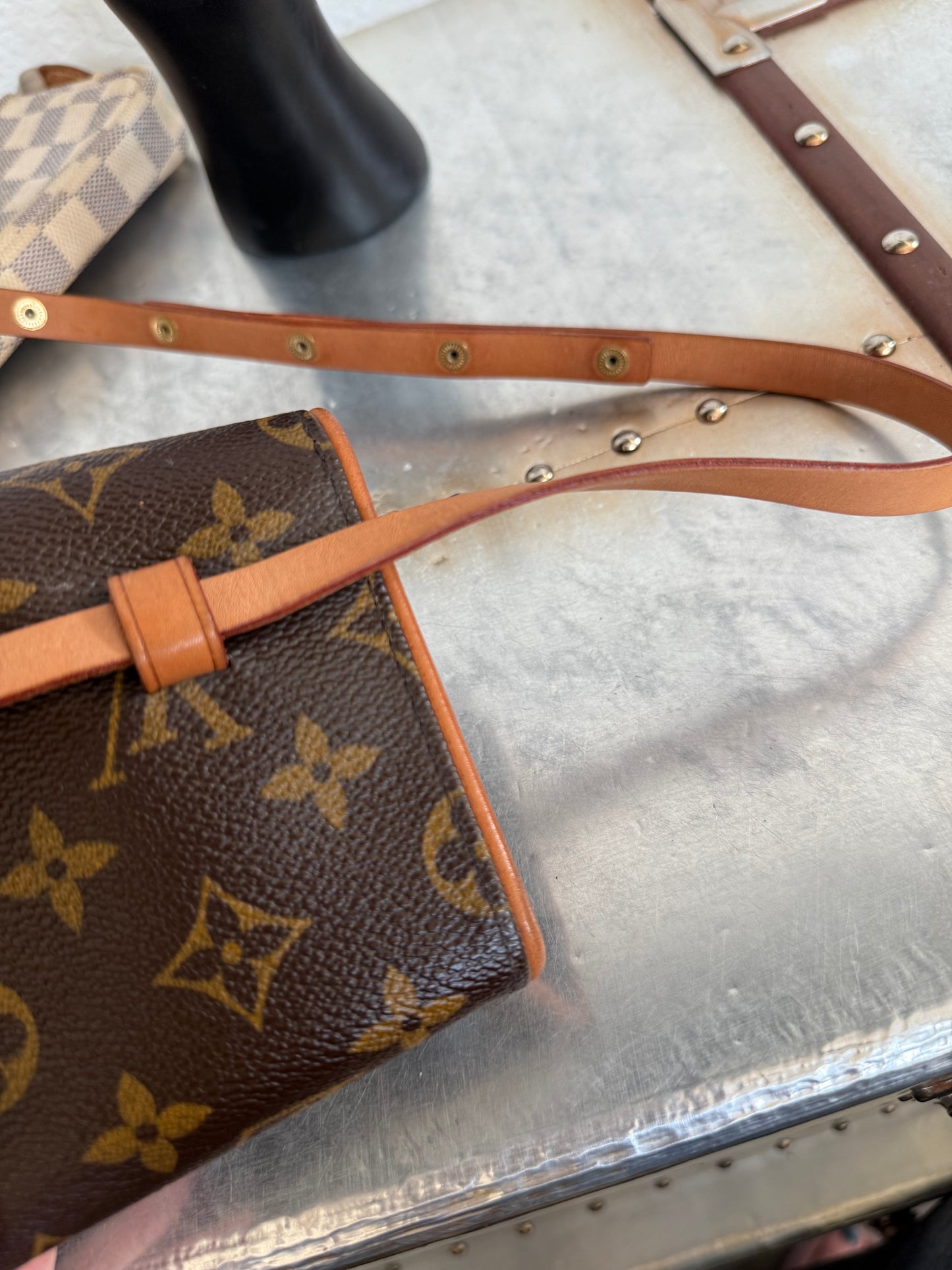 Pre-owned Authentic Louis Vuitton Monogram Florentine Waist Bag