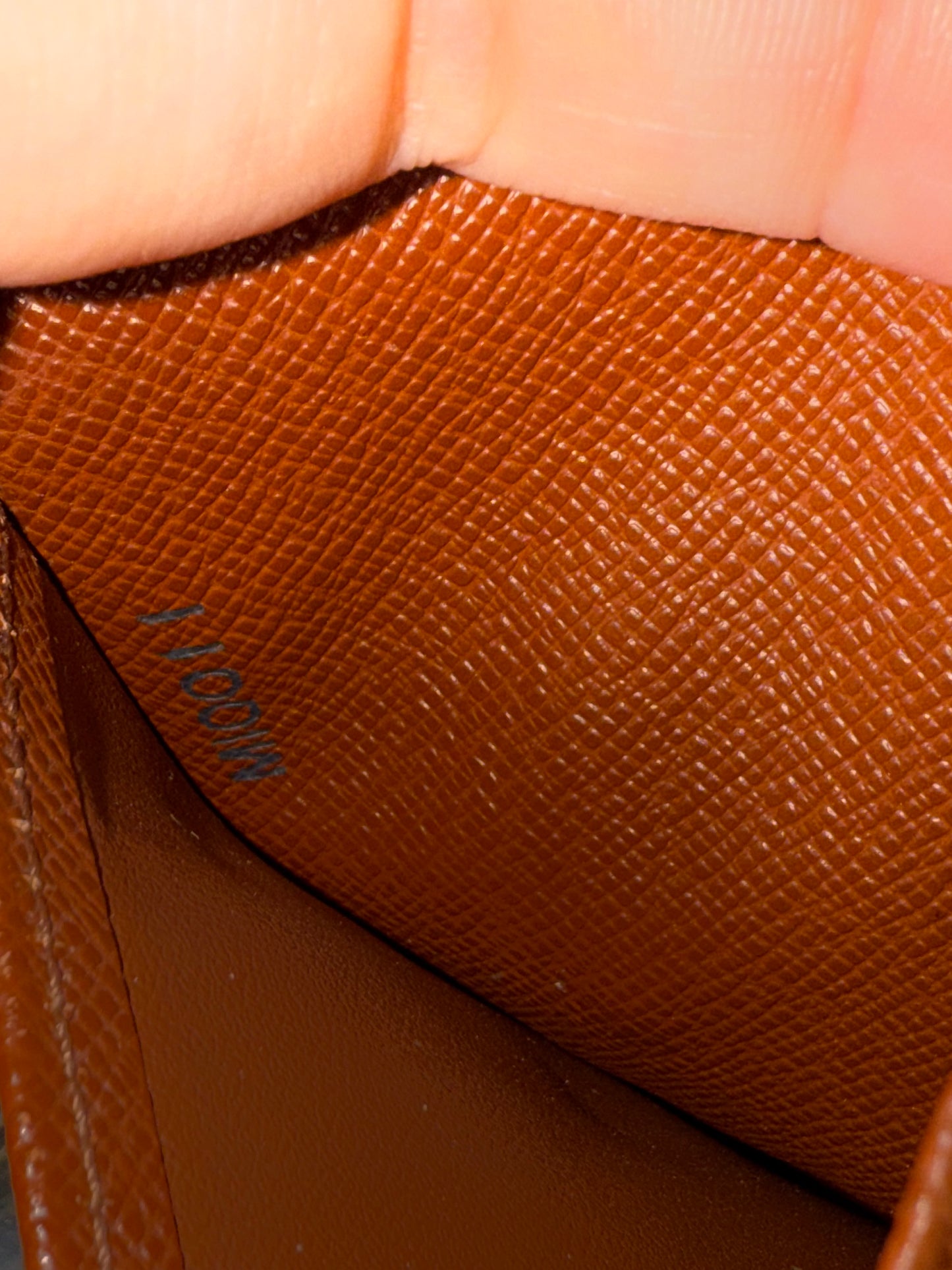 Pre-owned Authentic Louis Vuitton Monogram Compact Zip Wallet