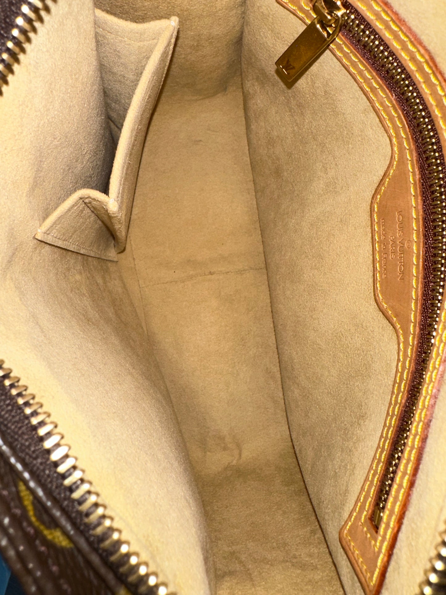 Pre-owned Authentic Louis Vuitton Looping MM Monogram Shoulder Bag