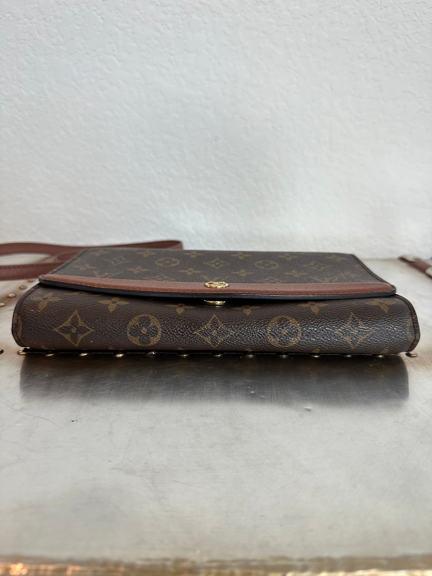 Louis Vuitton Bordeaux 2-Way Clutch / Shoulder Bag