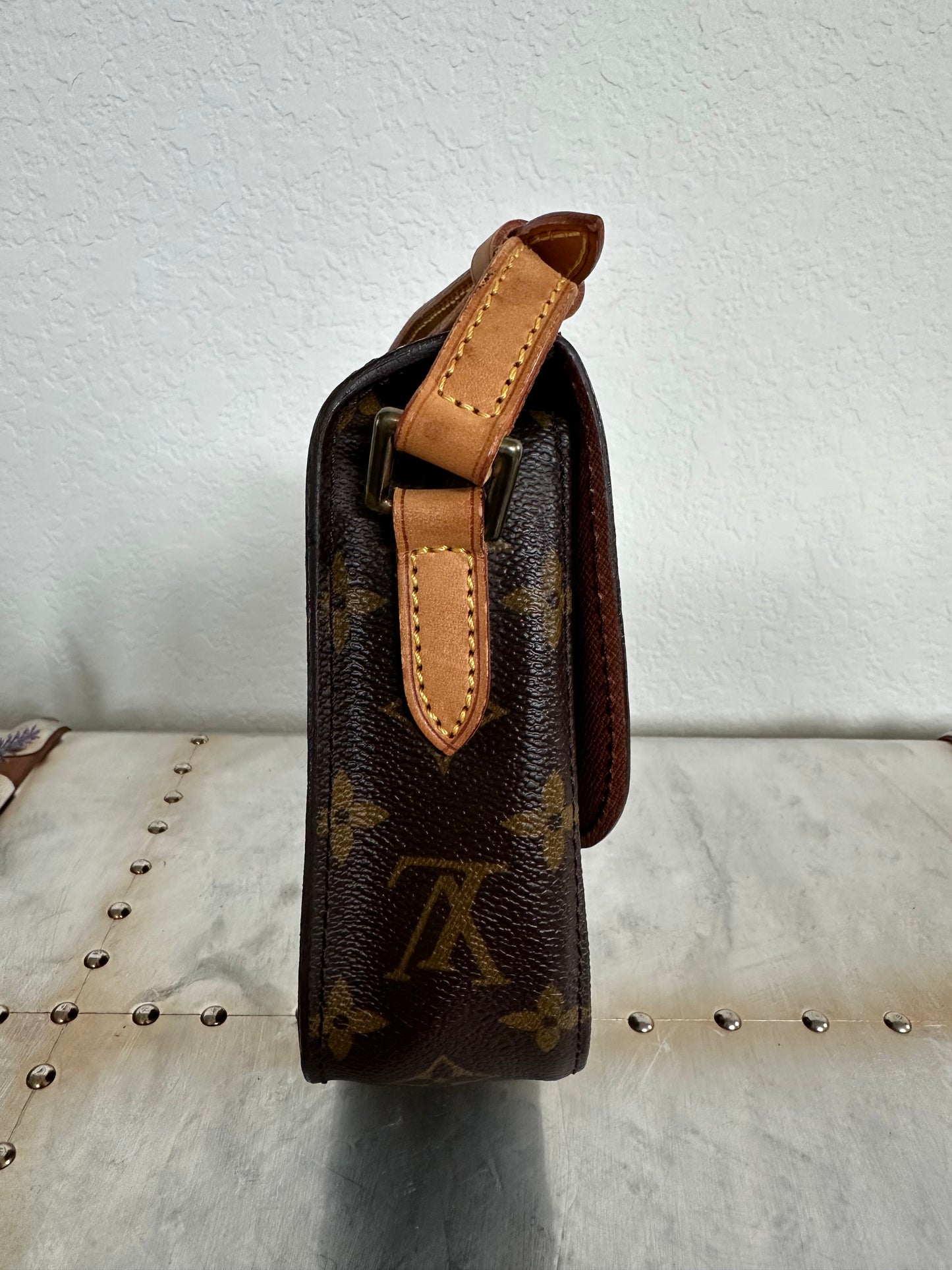 Pre-owned Authentic Louis Vuitton Saint Cloud PM Monogram Shoulder / Crossbody Bag