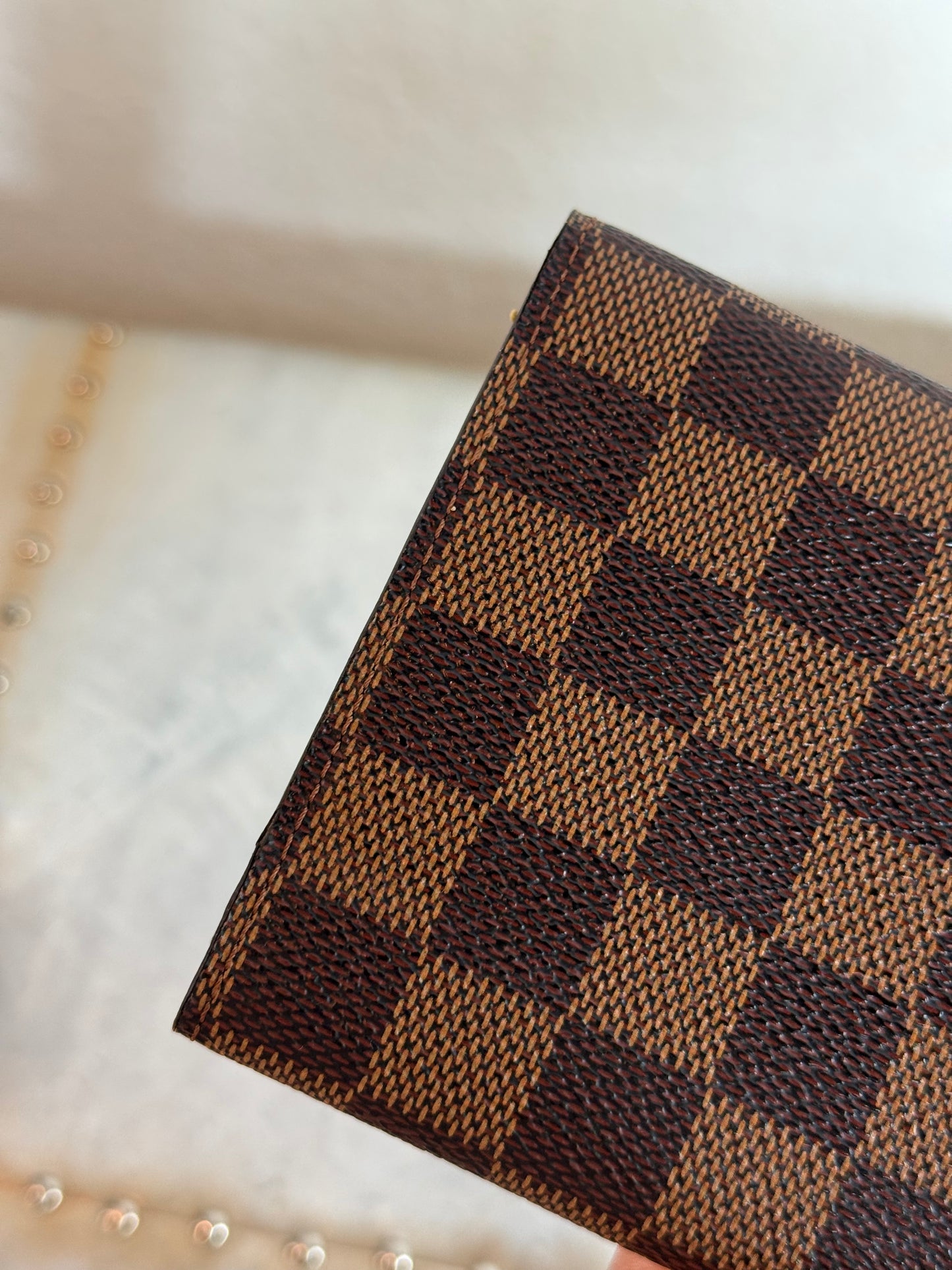 Pre-owned Authentic Louis Vuitton Portefeuille International Damier Wallet