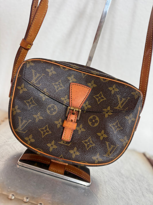 Pre-owned Authentic Louis Vuitton Jeune Fille PM Monogram Crossbody Bag