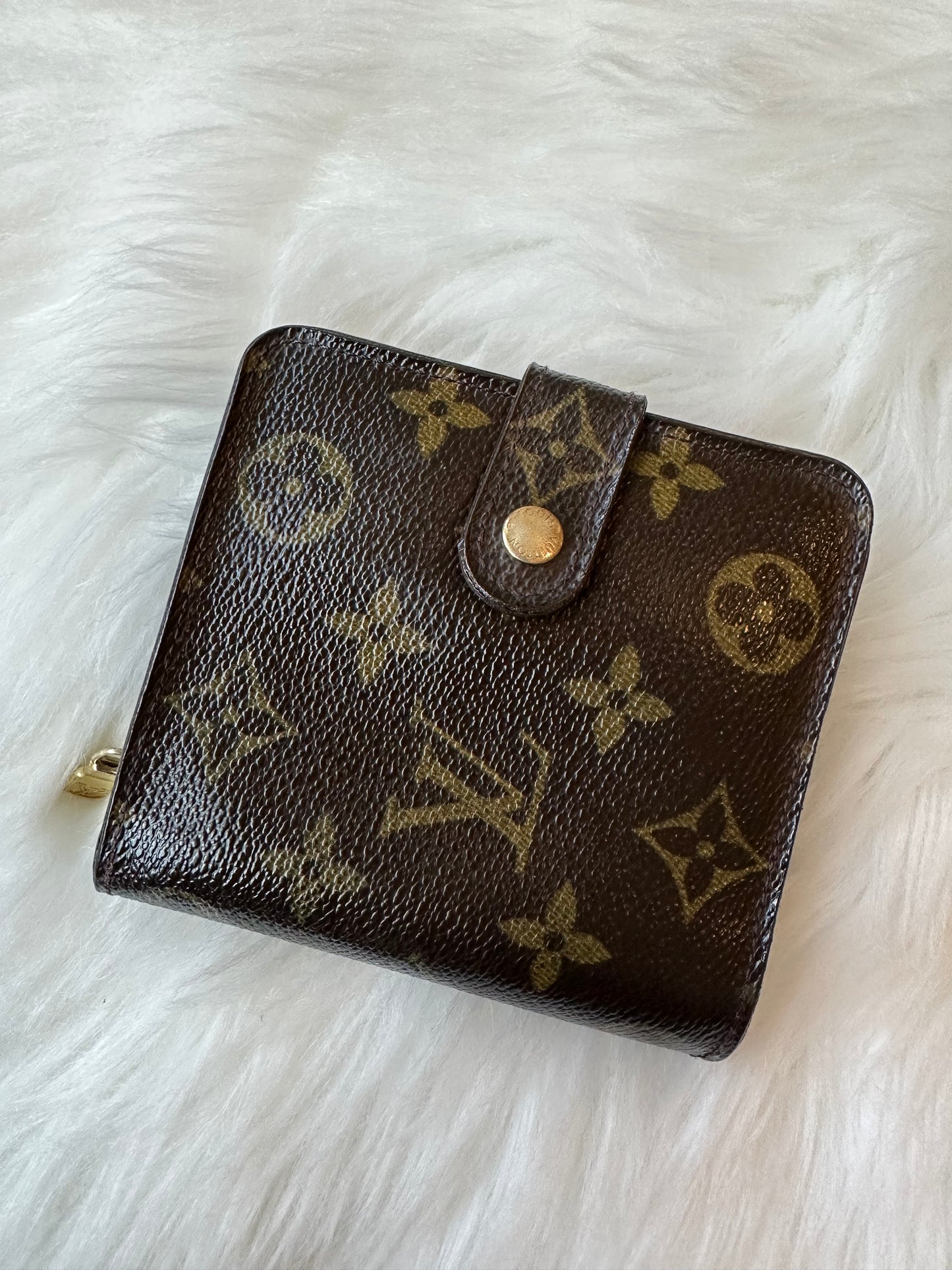 Pre-owned Authentic Louis Vuitton Monogram Compact Zip Wallet