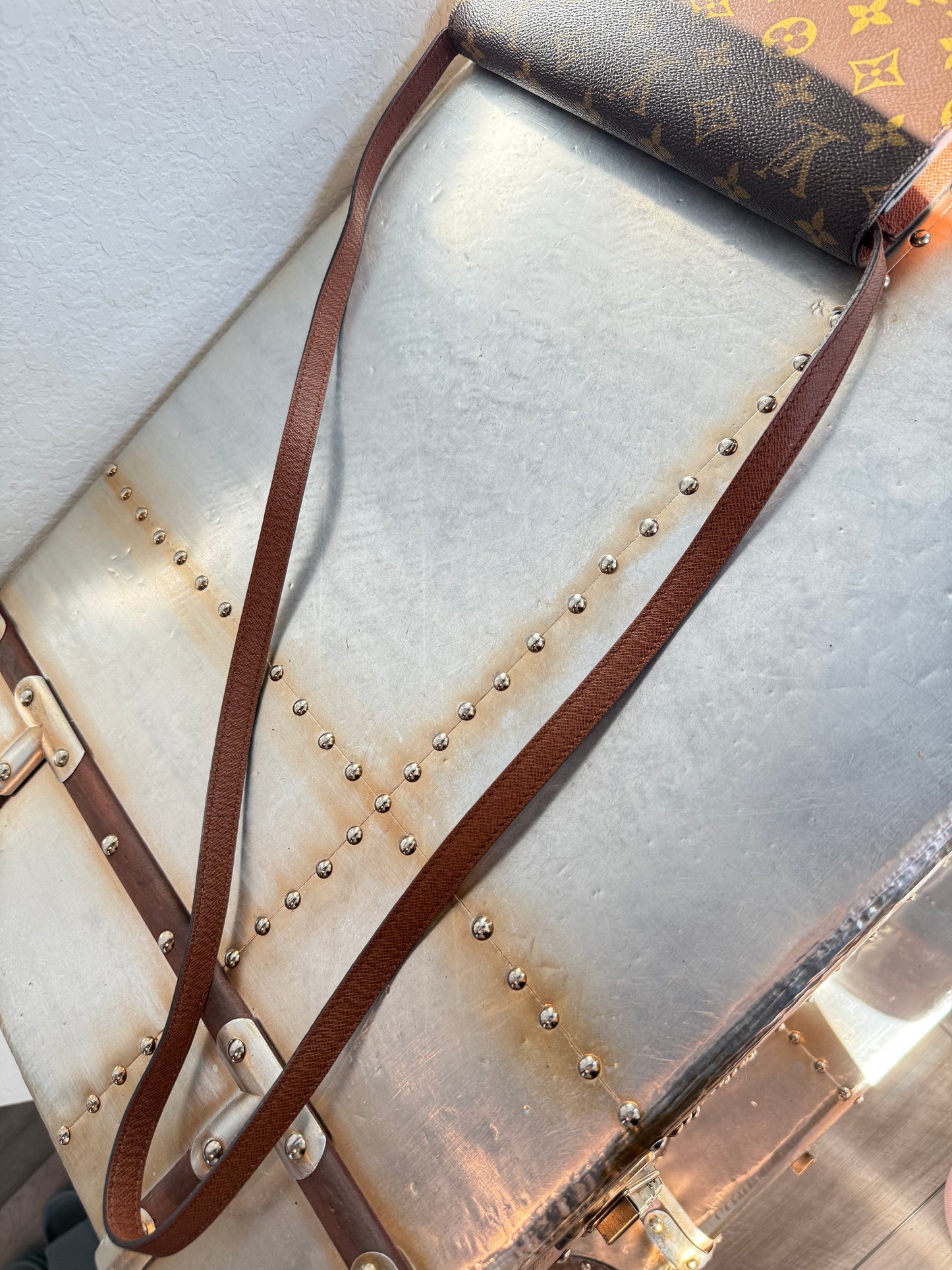 Pre-owned Authentic Louis Vuitton Bordeaux 2-Way Clutch / Shoulder Bag