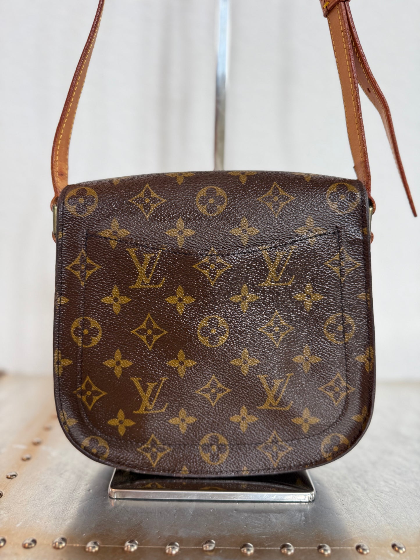 Pre-owned Authentic Louis Vuitton Saint Cloud MM Monogram Shoulder / Crossbody Bag