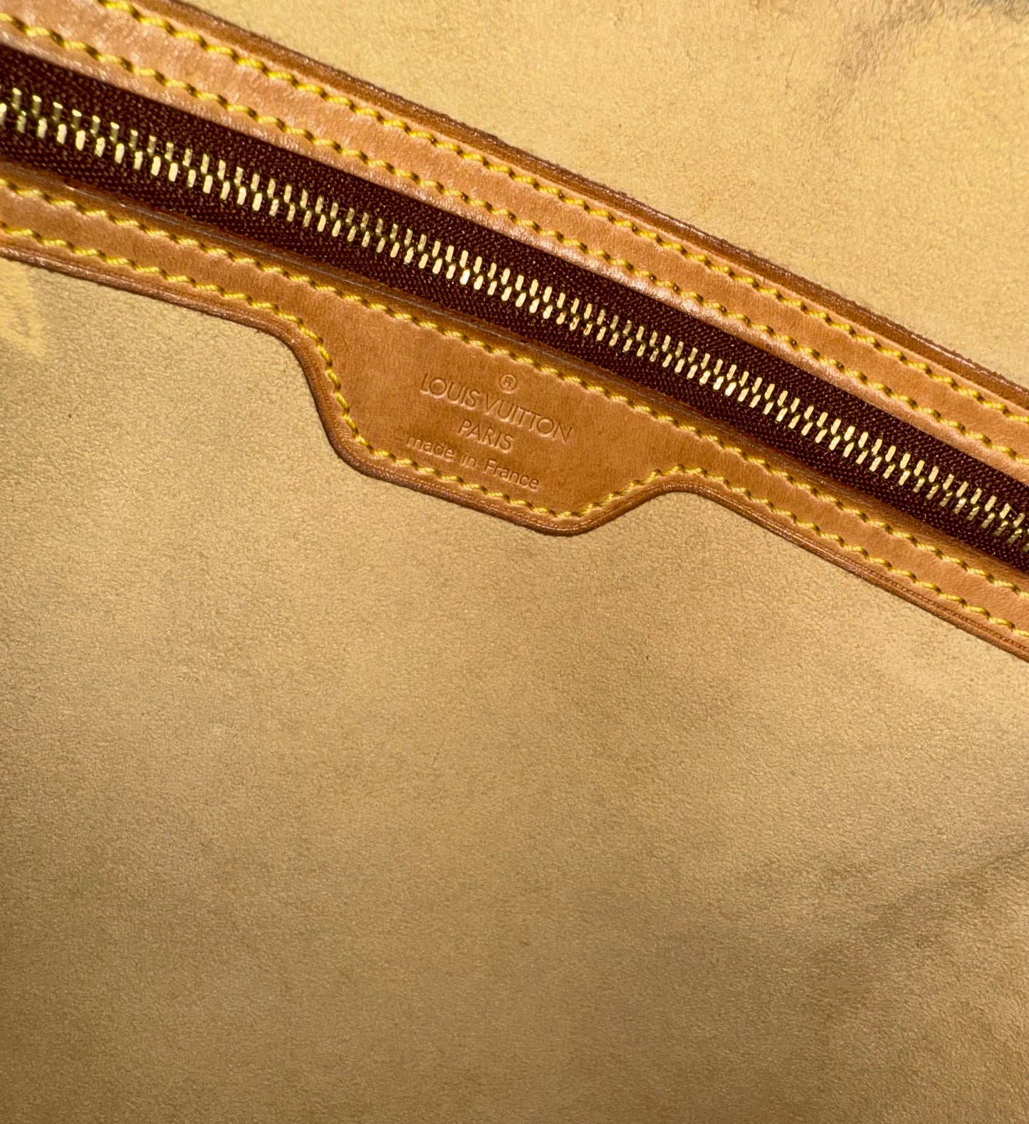 Pre-owned Authentic Louis Vuitton Looping GM Monogram Shoulder Bag