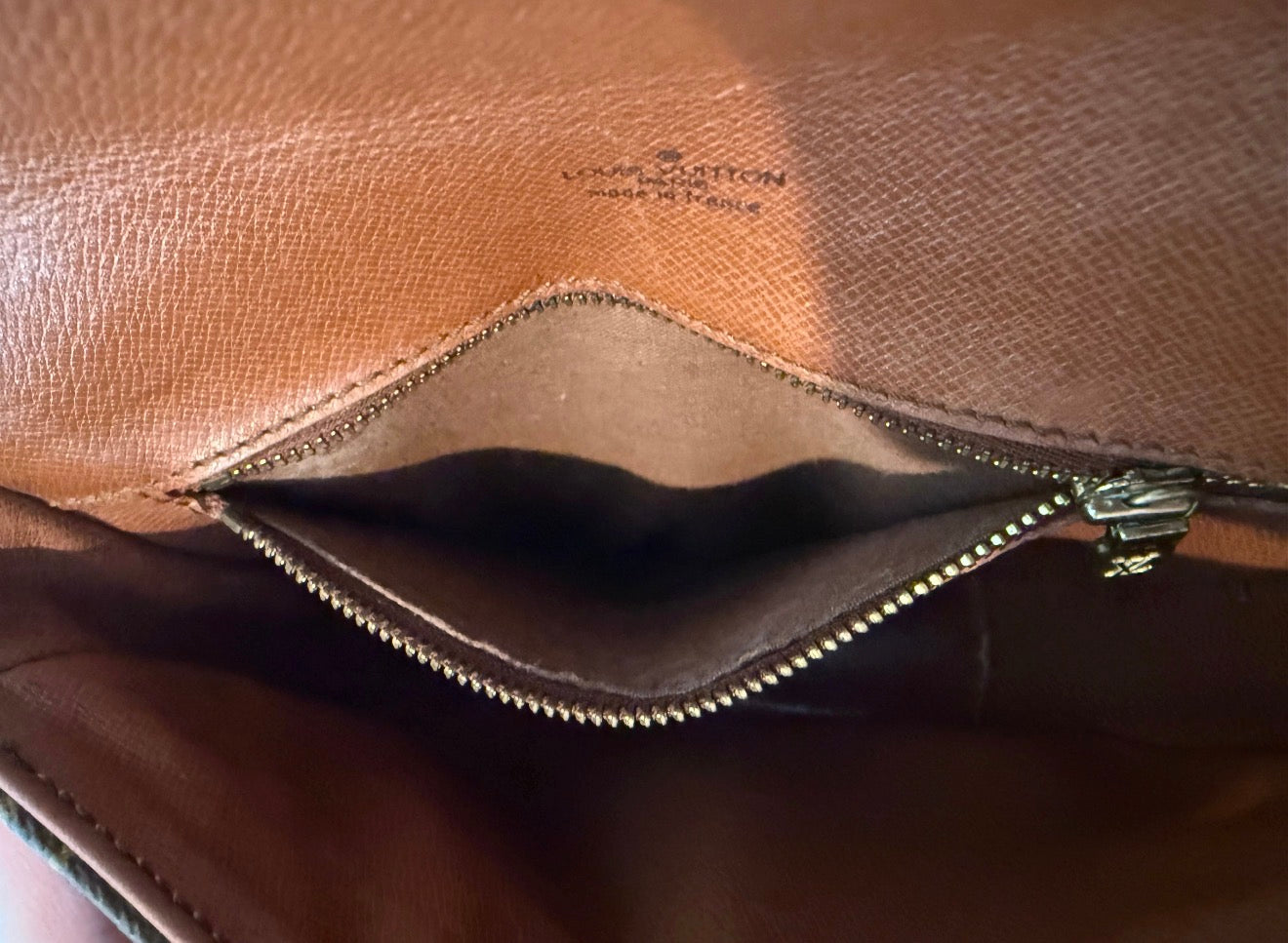 Pre-owned Authentic Louis Vuitton Chantilly PM Monogram Crossbody Bag