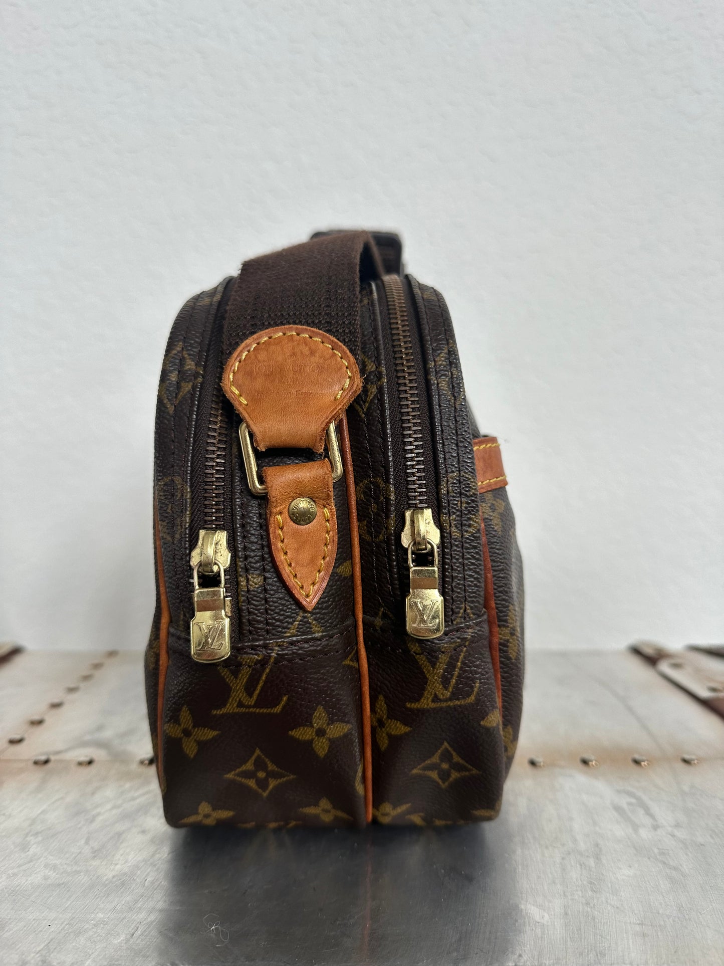 Pre-owned Authentic Louis Vuitton Reporter PM Monogram Shoulder / Crossbody Bag