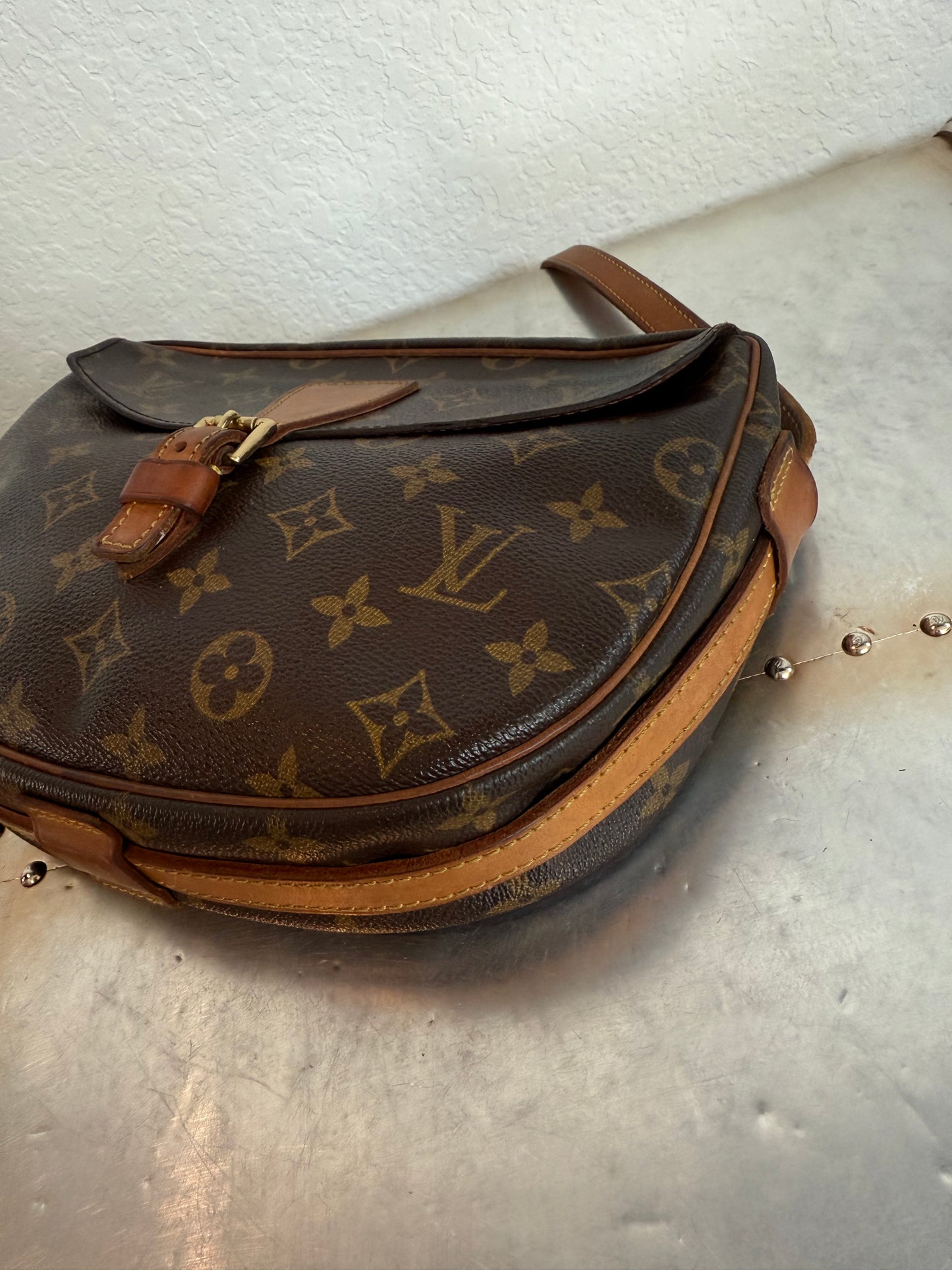Pre-owned Authentic Louis Vuitton Jeune Fille MM Monogram Crossbody Bag