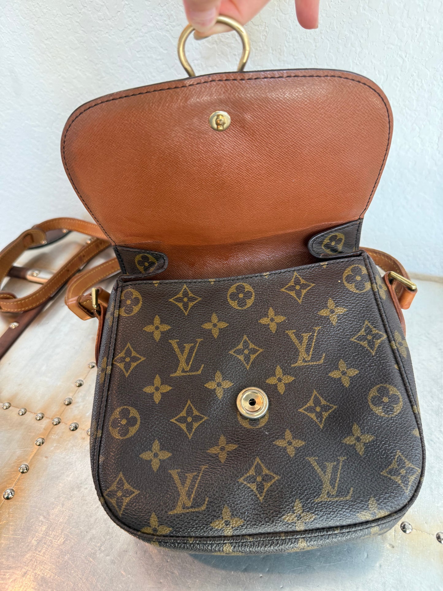 Pre-owned Authentic Louis Vuitton Saint Cloud MM Monogram Shoulder / Crossbody Bag