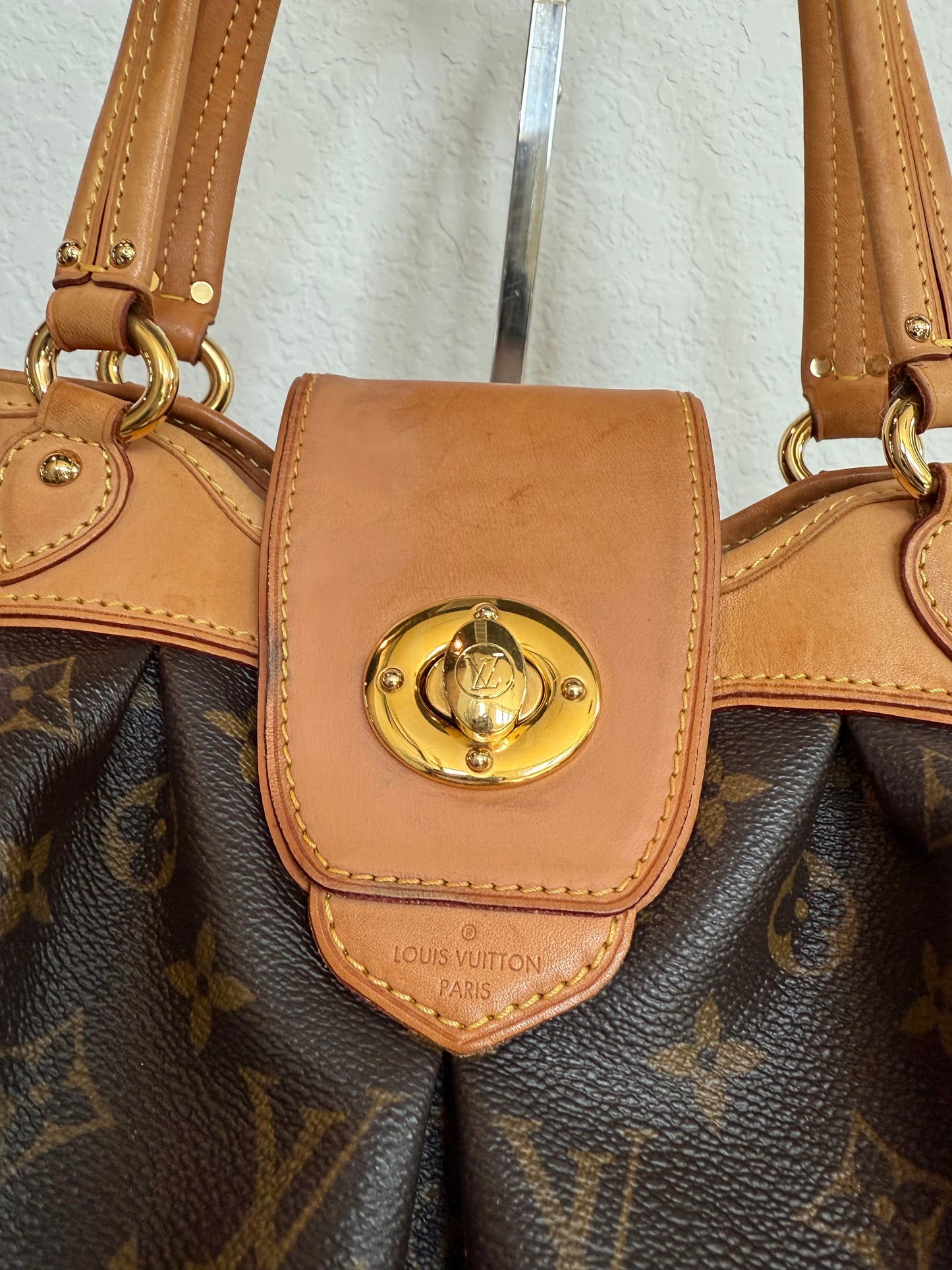 Pre-owned Authentic Louis Vuitton Boetie GM Monogram Shoulder Bag