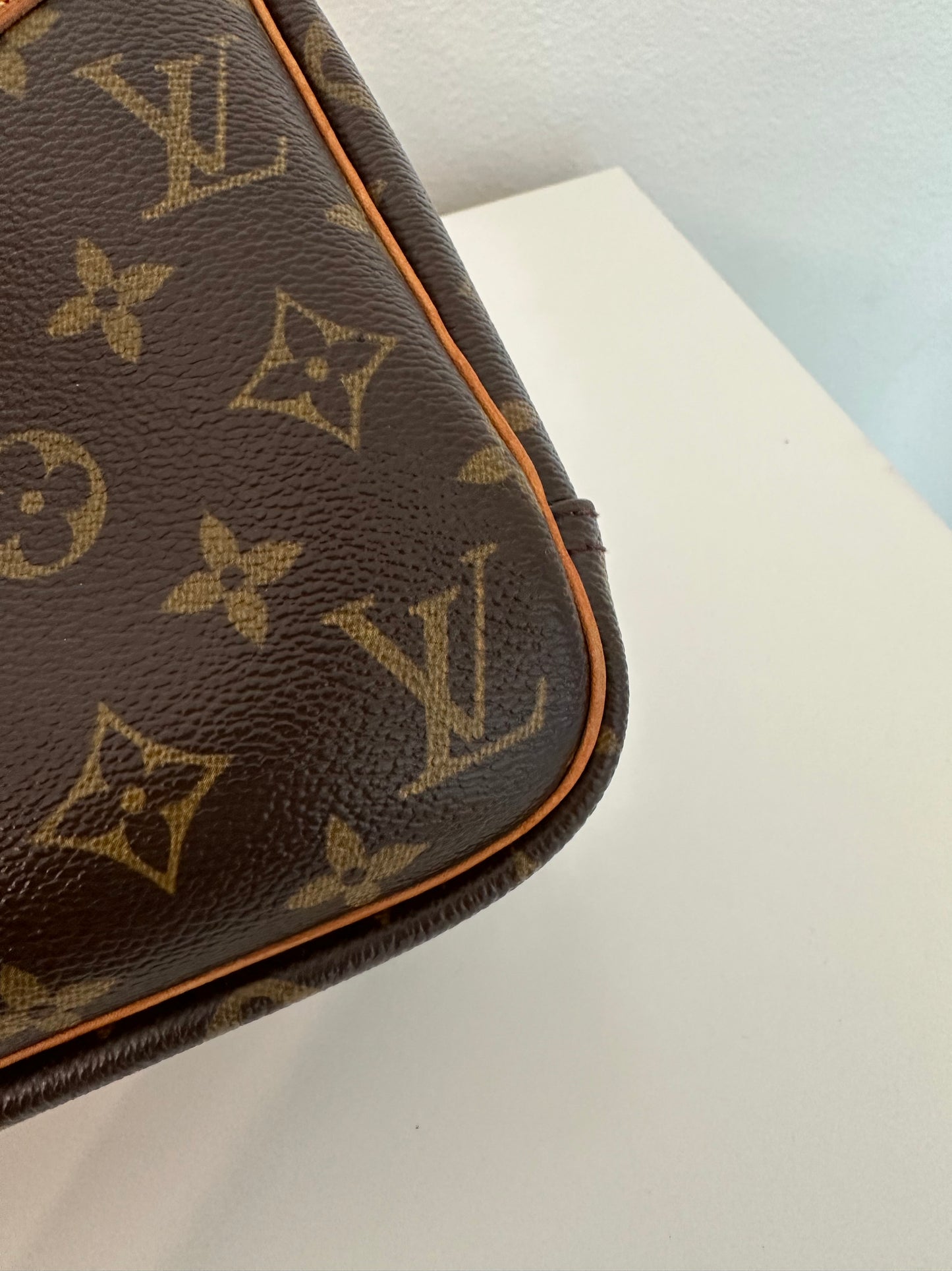 Pre-owned Louis Vuitton Trouville Monogram Handbag
