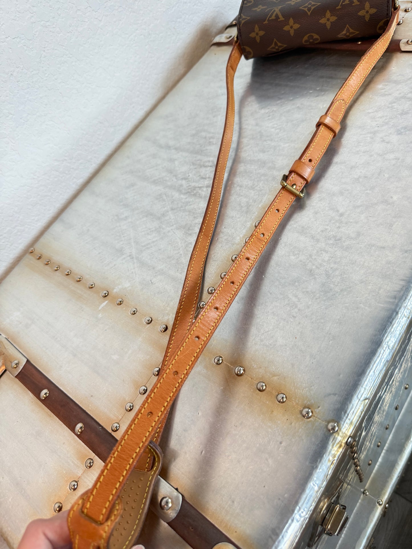Pre-owned Authentic Louis Vuitton Saint Cloud PM Monogram Shoulder / Crossbody Bag