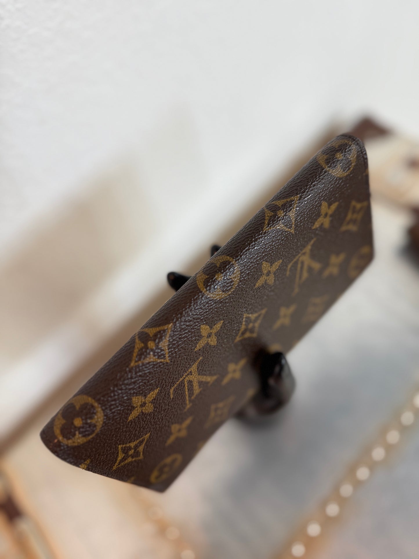 Pre-owned Authentic Louis Vuitton Portefeuille International Monogram Wallet