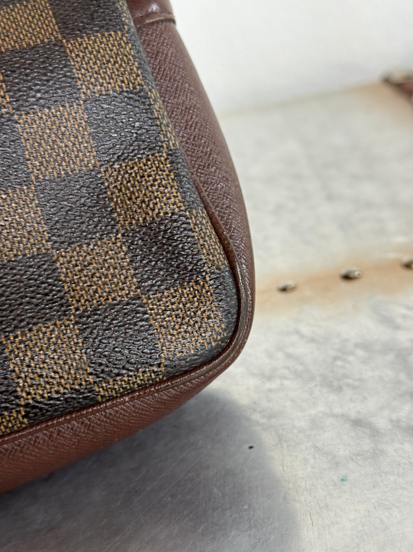 Pre-owned Authentic Louis Vuitton Damier Ebene Trousse Pochette Handbag