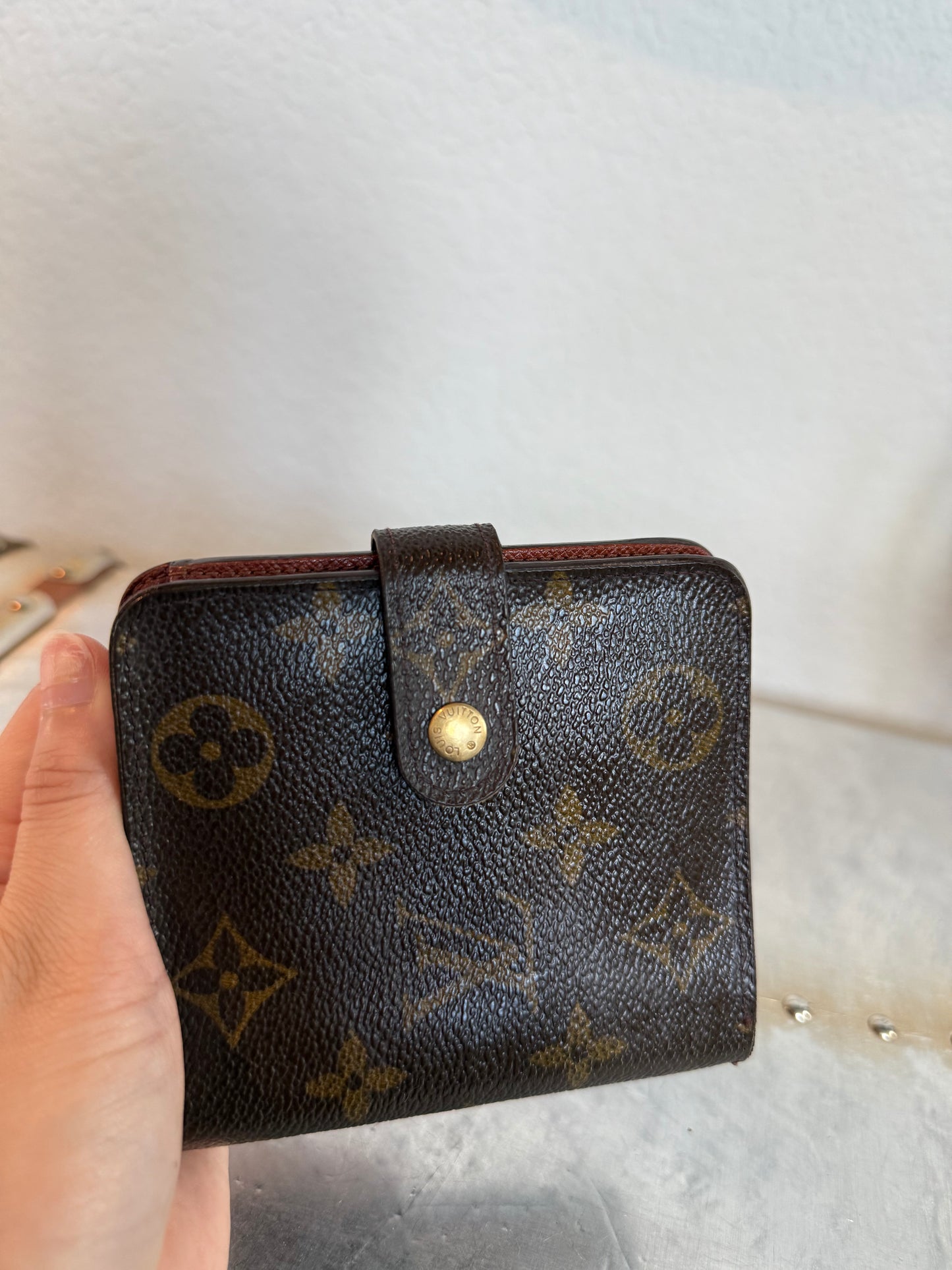 Pre-owned Authentic Louis Vuitton Monogram Compact Zip Wallet