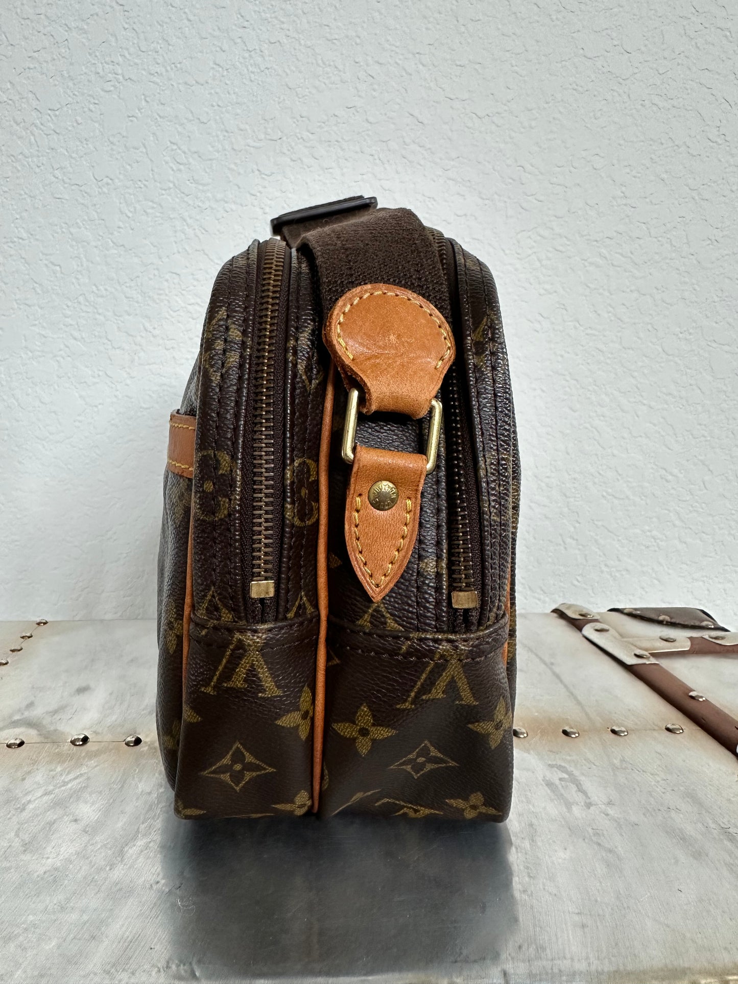 Pre-owned Authentic Louis Vuitton Reporter PM Monogram Shoulder / Crossbody Bag