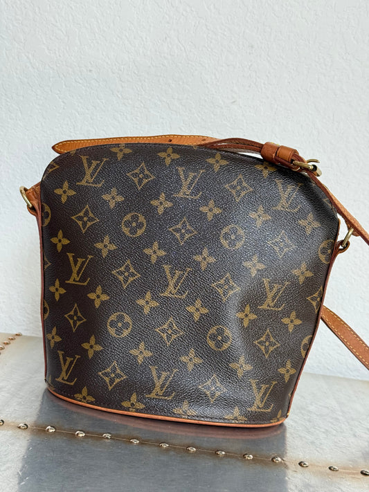 Pre-owned Authentic Louis Vuitton Drouot Monogram Crossbody Bag