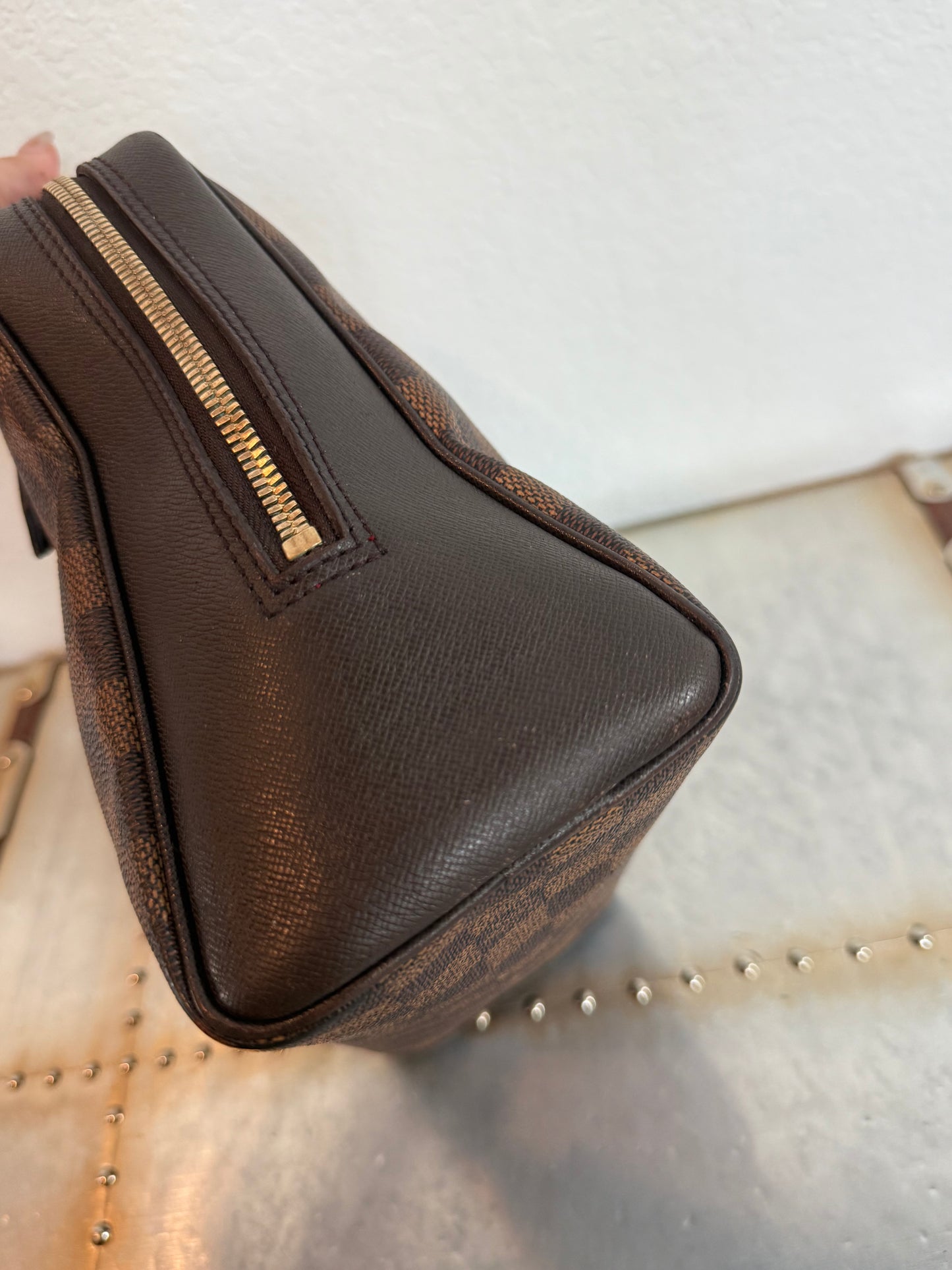 Pre-owned Authentic Louis Vuitton Brera Damier Ebene Handbag
