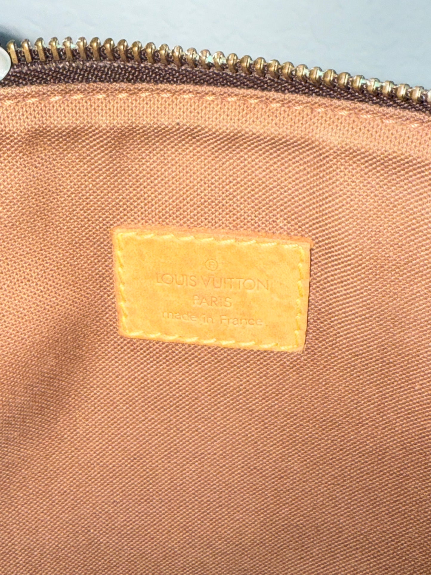 Pre-owned Authentic Louis Vuitton Pochette Bosphore Monogram Shoulder / Crossbody Bag