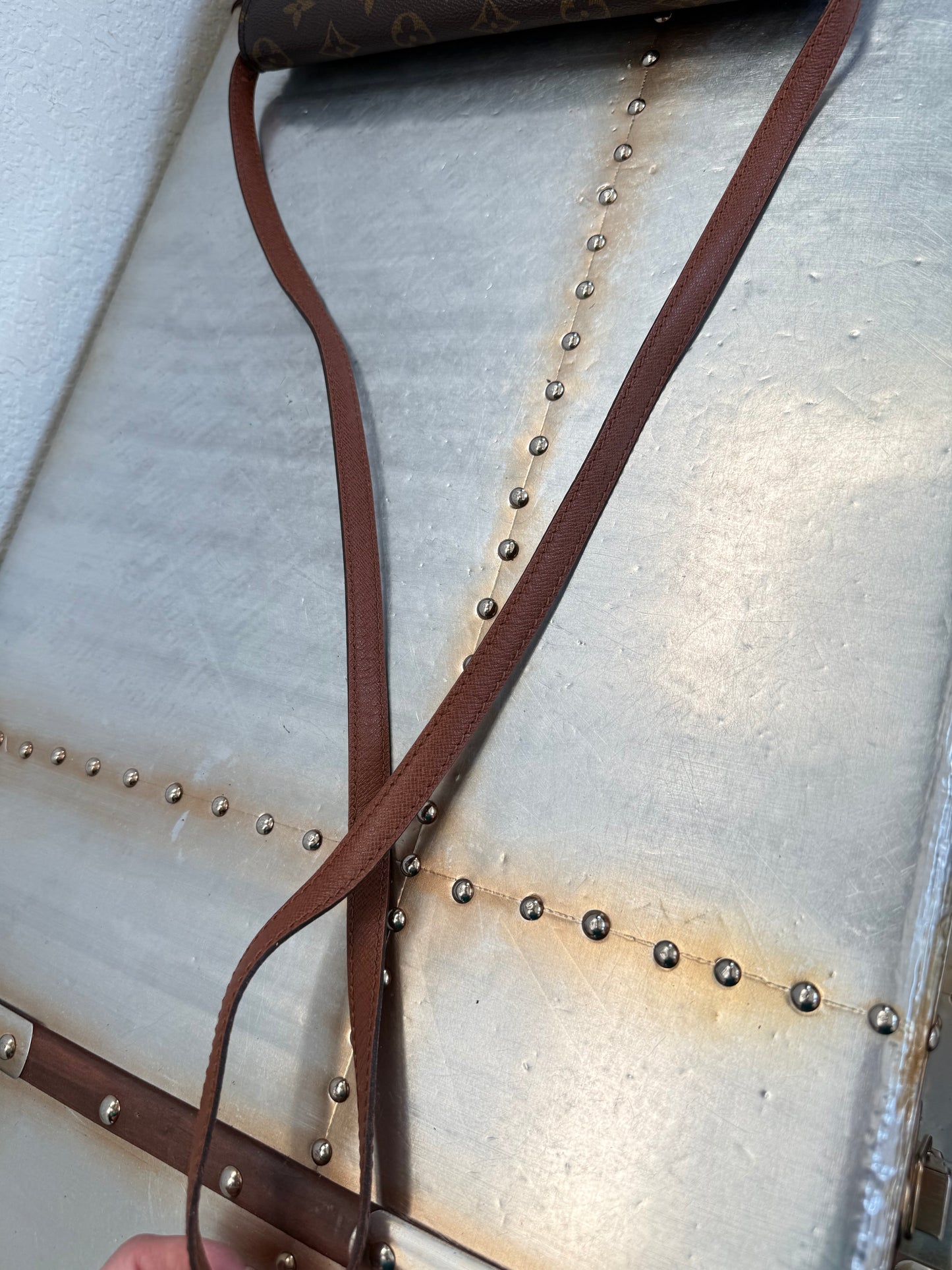 Pre-owned Authentic Louis Vuitton Bordeaux 27 2-Way Clutch / Shoulder Bag