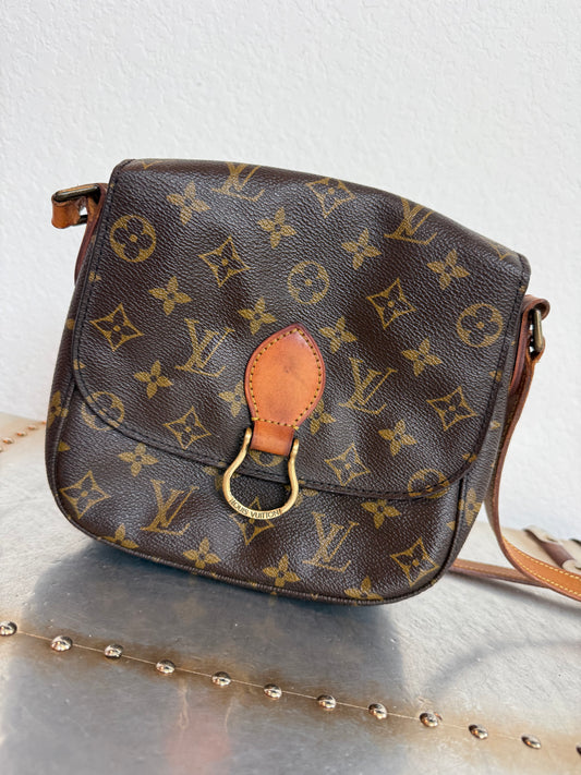Pre-owned Authentic Louis Vuitton Saint Cloud MM Monogram Crossbody Bag