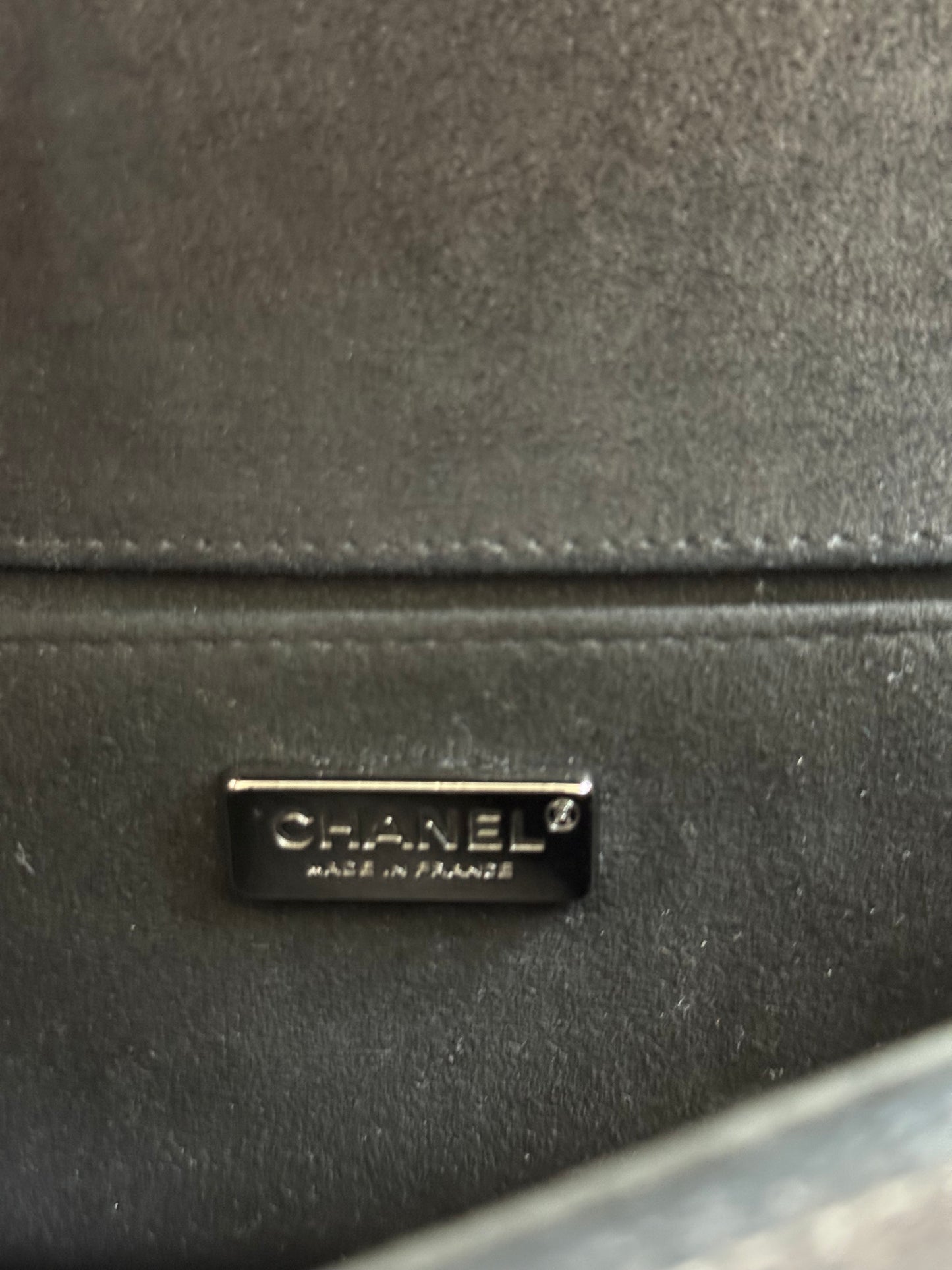 Pre-owned Authentic CHANEL Boy Medium Flap RARE Patent Sequin Shoulder Bag