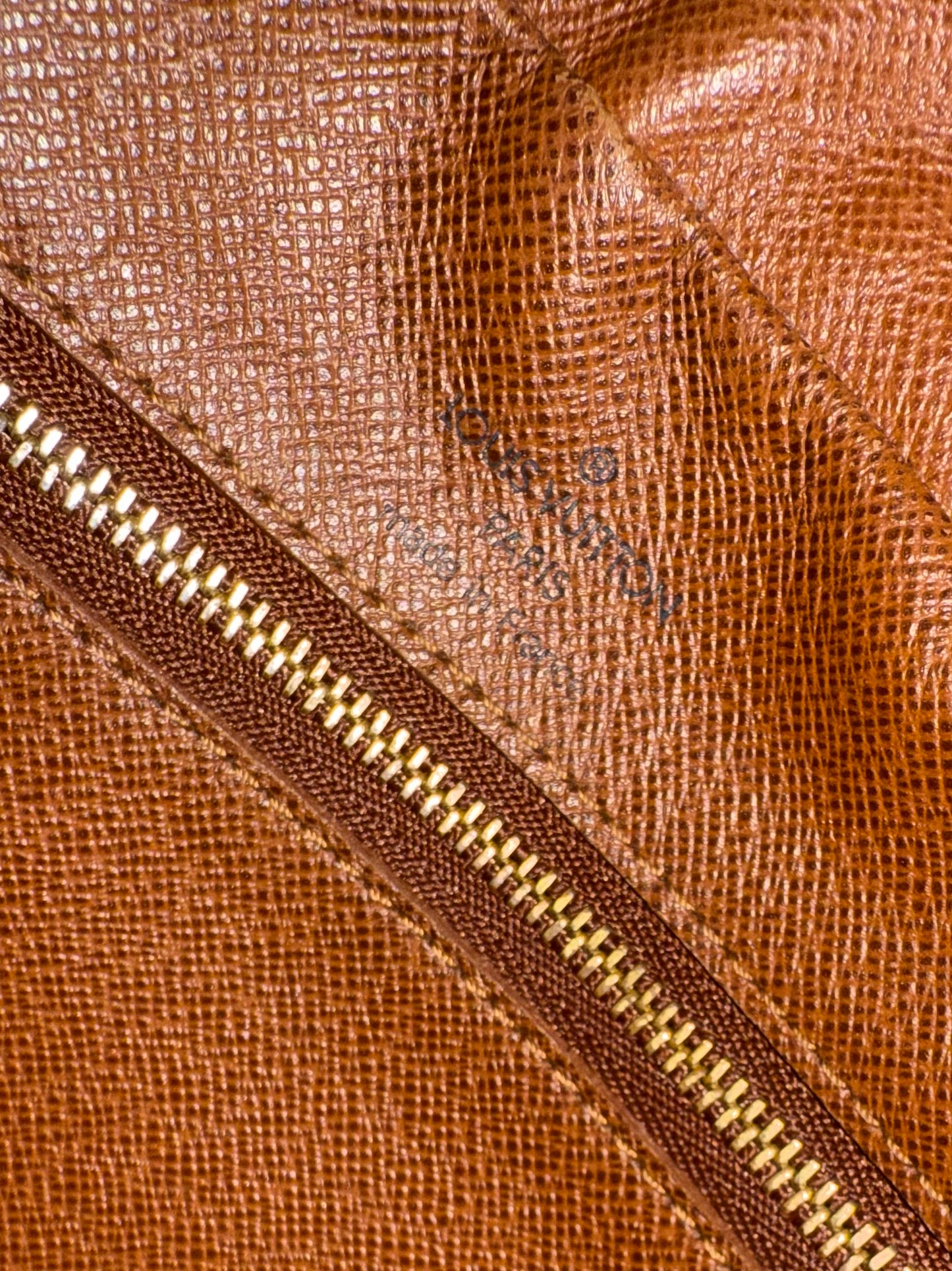 Pre-owned Louis Vuitton Nile PM Monogram Shoulder Bag/ Crossbody Bag