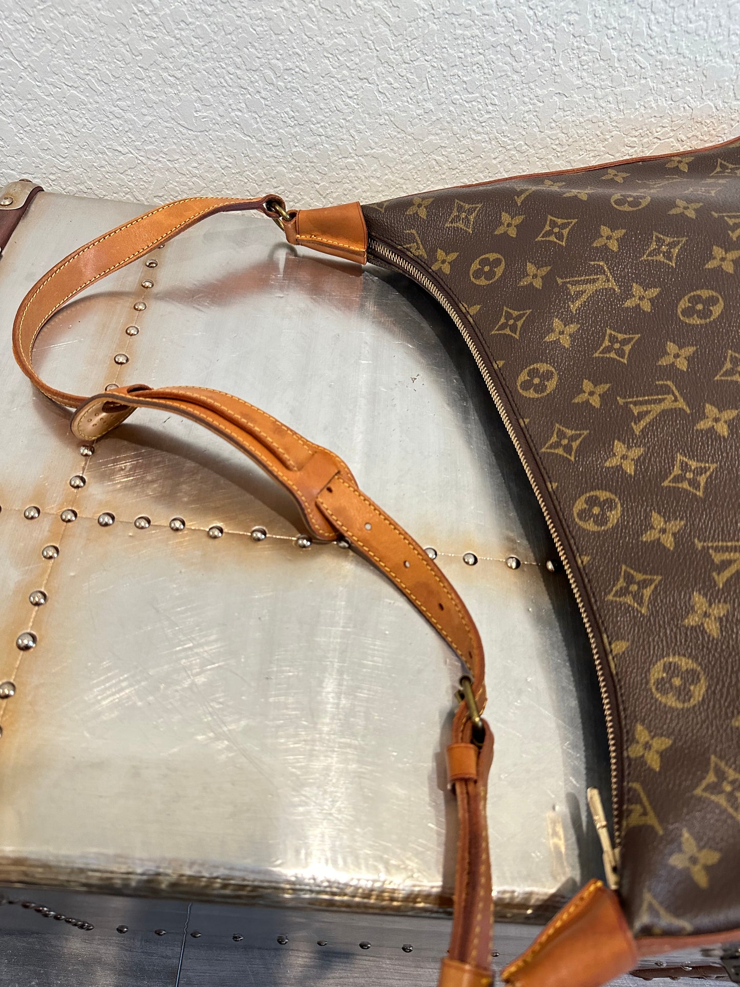 Pre-owned Authentic Louis Vuitton Boulogne 35 Monogram Shoulder Bag