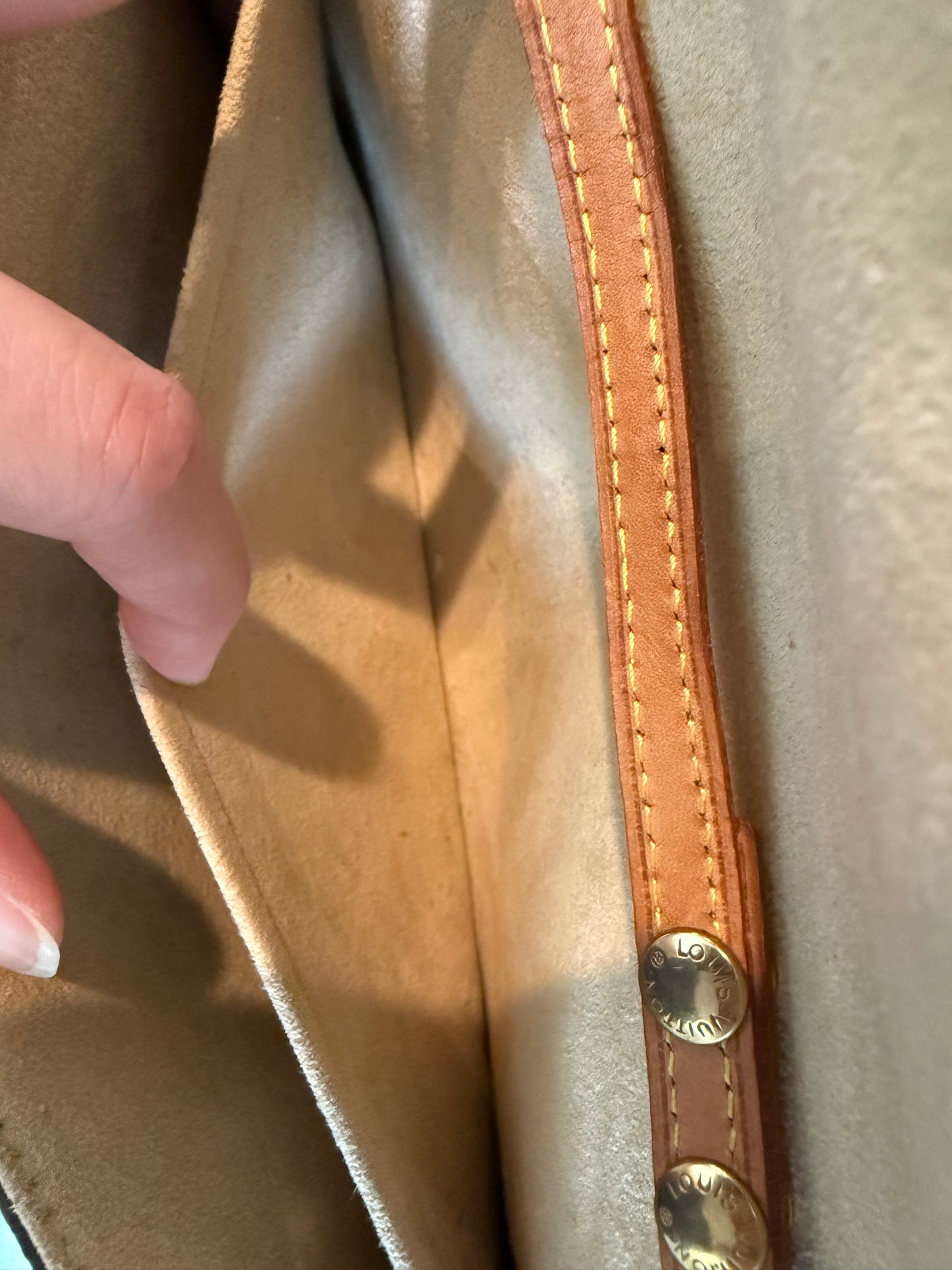 Pre-owned Authentic Louis Vuitton Pochette Twin GM Monogram Shoulder Bag