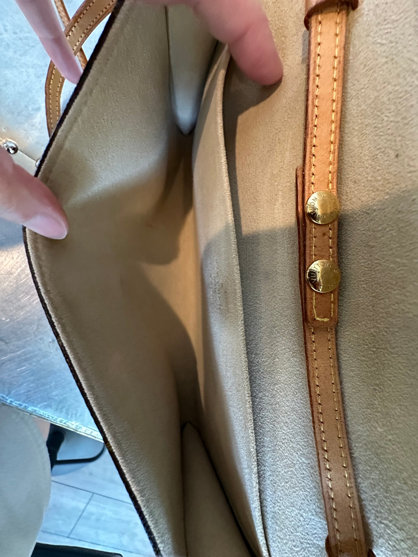 Pre-owned Authentic Louis Vuitton Pochette Twin GM Monogram Shoulder Bag