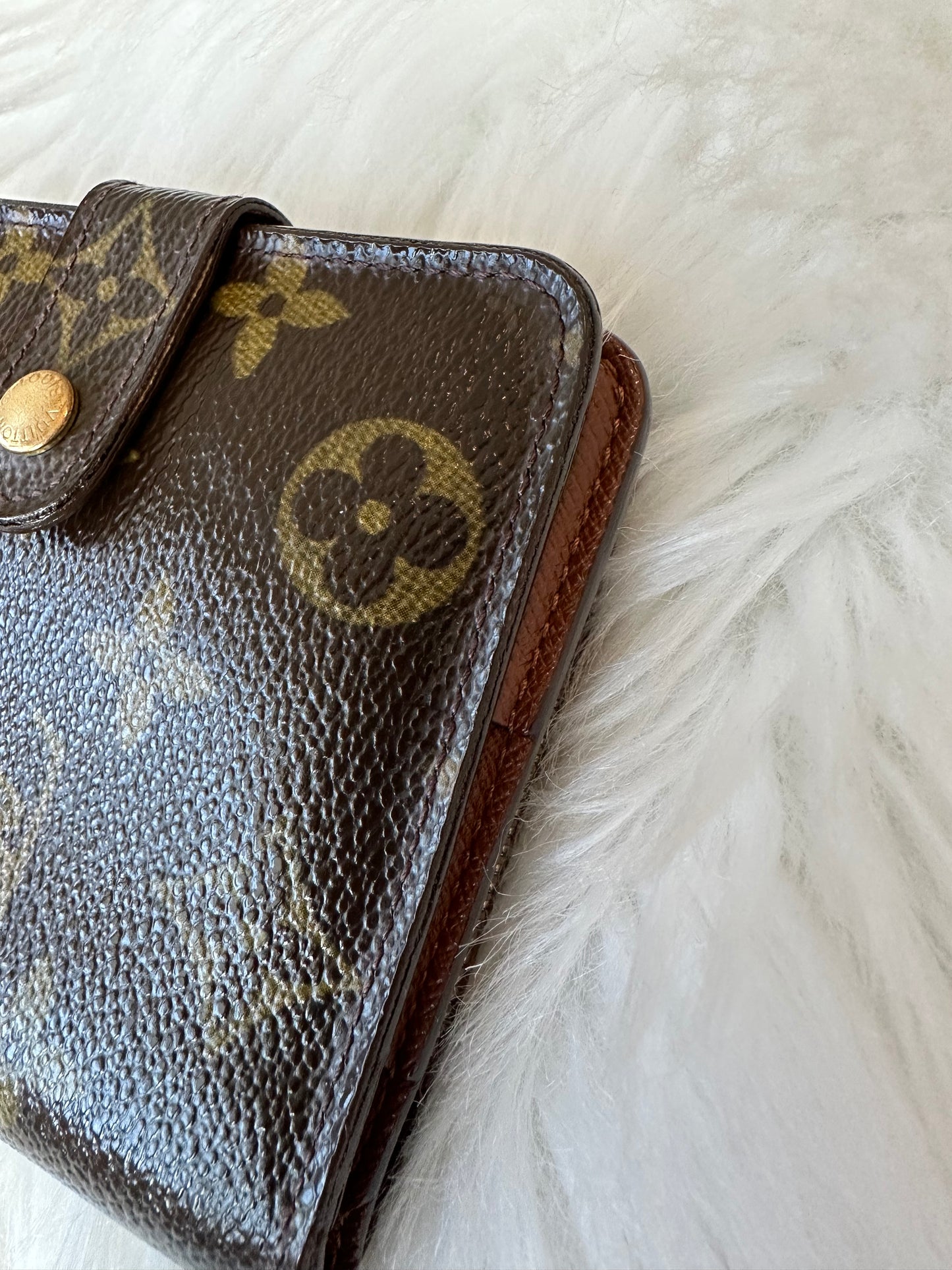 Pre-owned Authentic Louis Vuitton Monogram Compact Zip Wallet