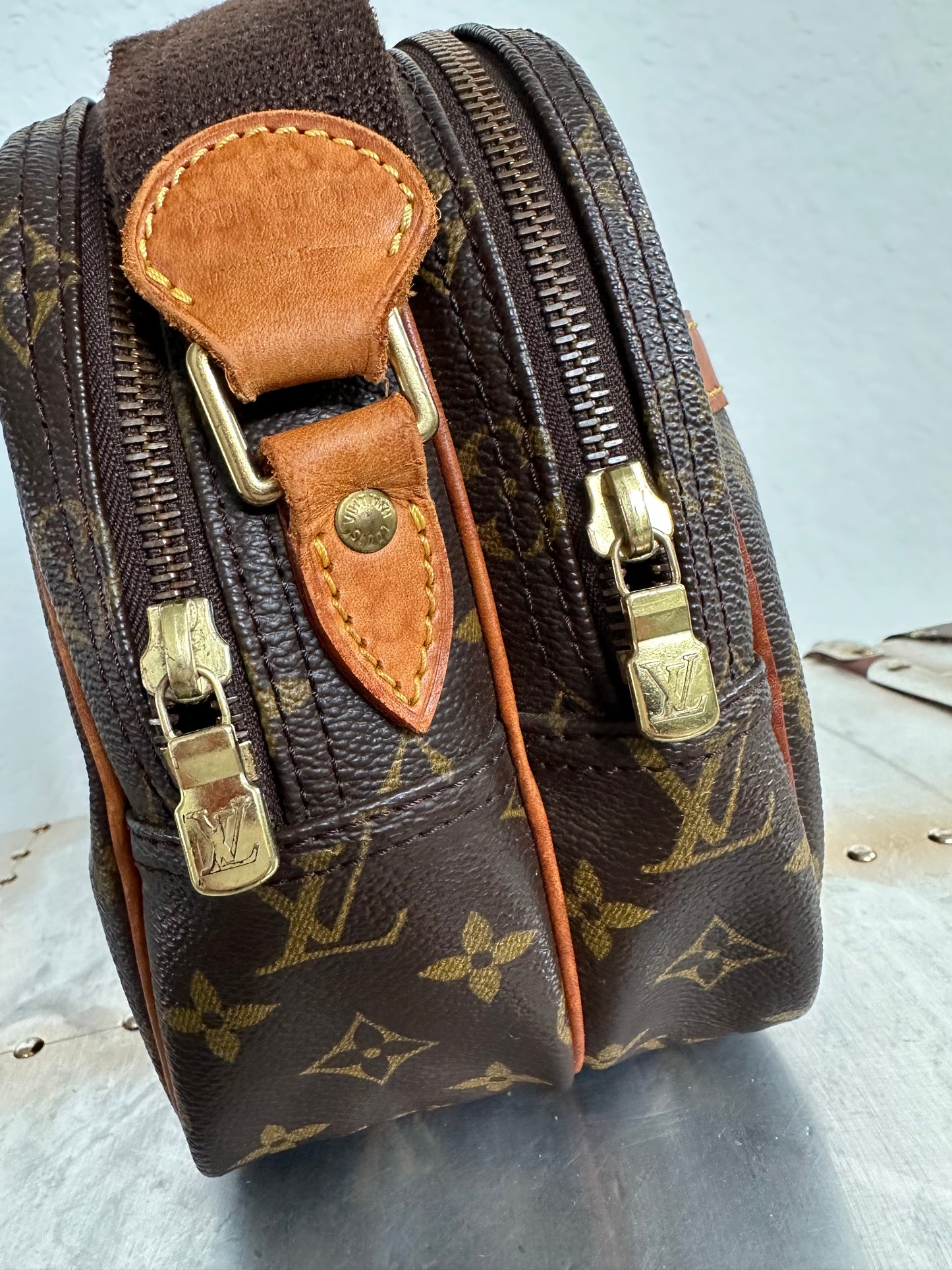 Pre-owned Authentic Louis Vuitton Reporter PM Monogram Shoulder / Crossbody Bag