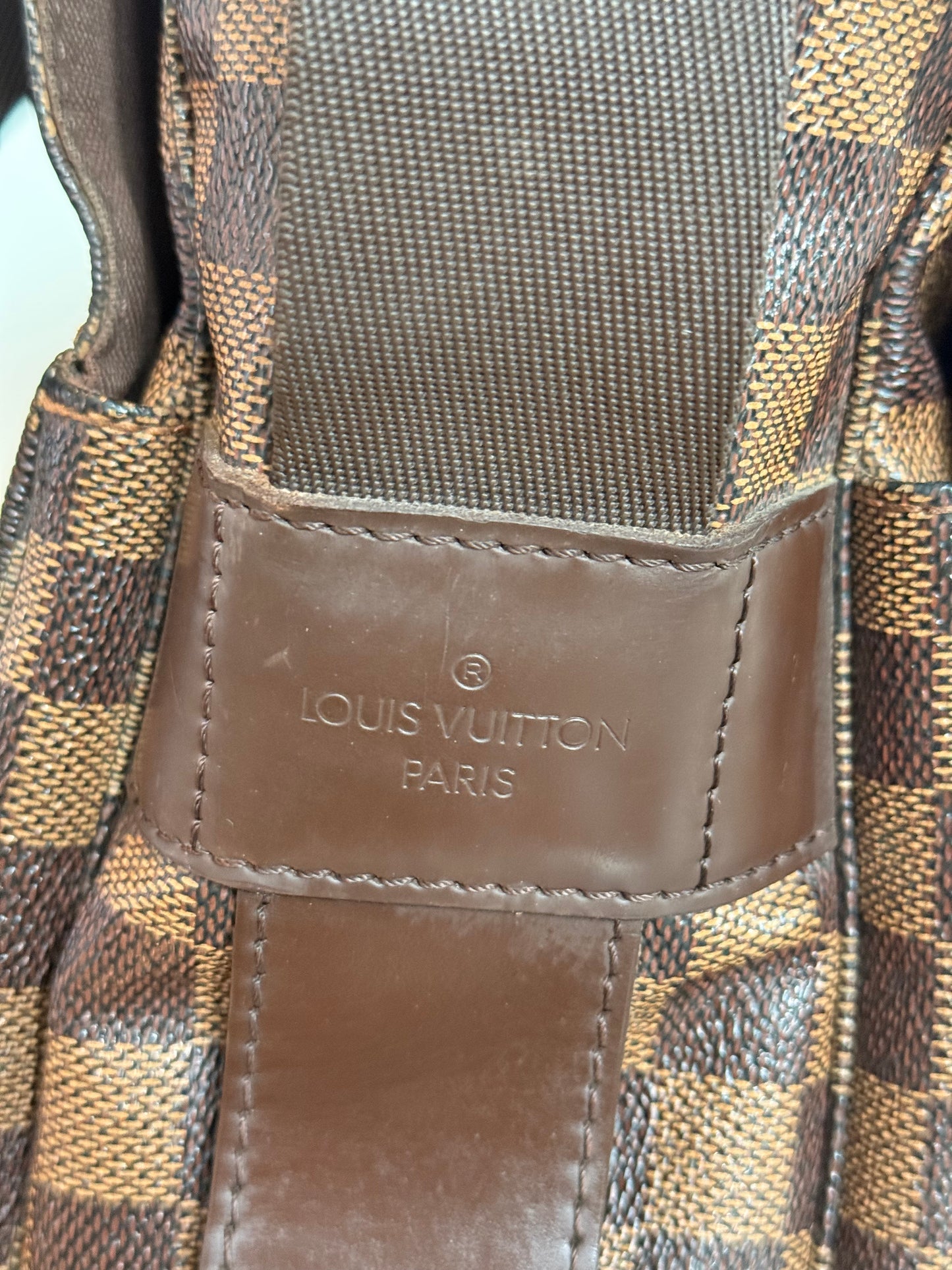 Pre-owned Authentic Louis Vuitton Naviglio Damier Ebene Crossbody Bag