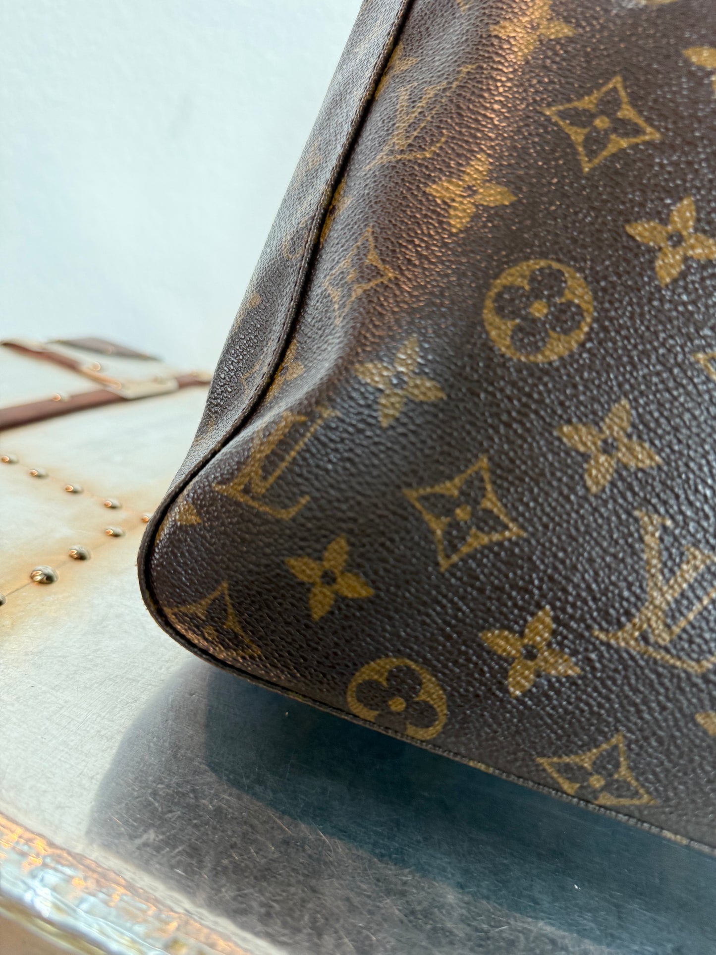 Pre-owned Authentic Louis Vuitton Looping GM Monogram Shoulder Bag