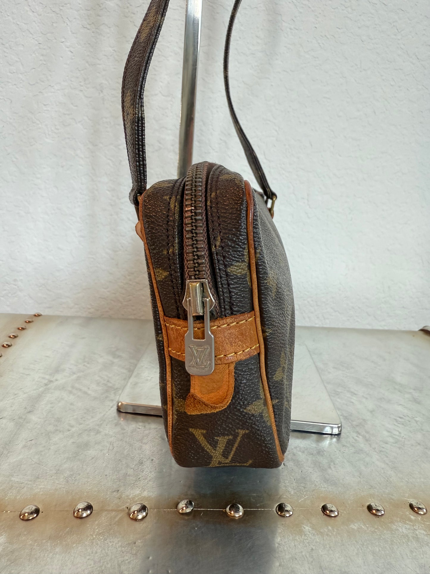 Pre-owned Authentic Louis Vuitton Marly Bandouliere Monogram Crossbody Bag
