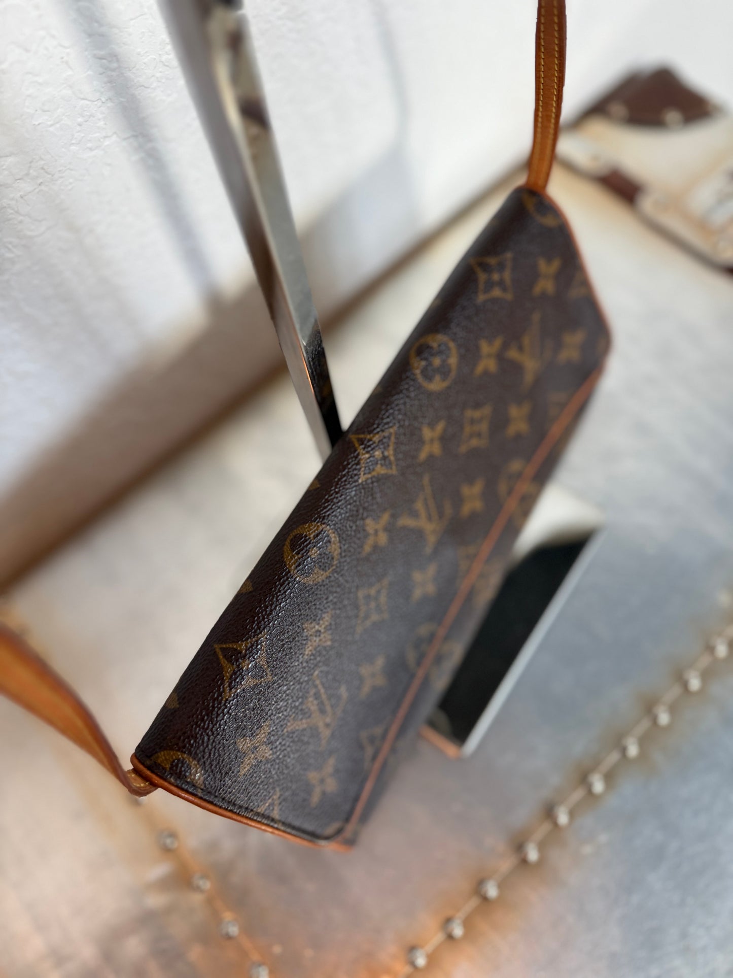 Pre-owned Authentic Louis Vuitton Pochette Twin GM Monogram Shoulder Bag